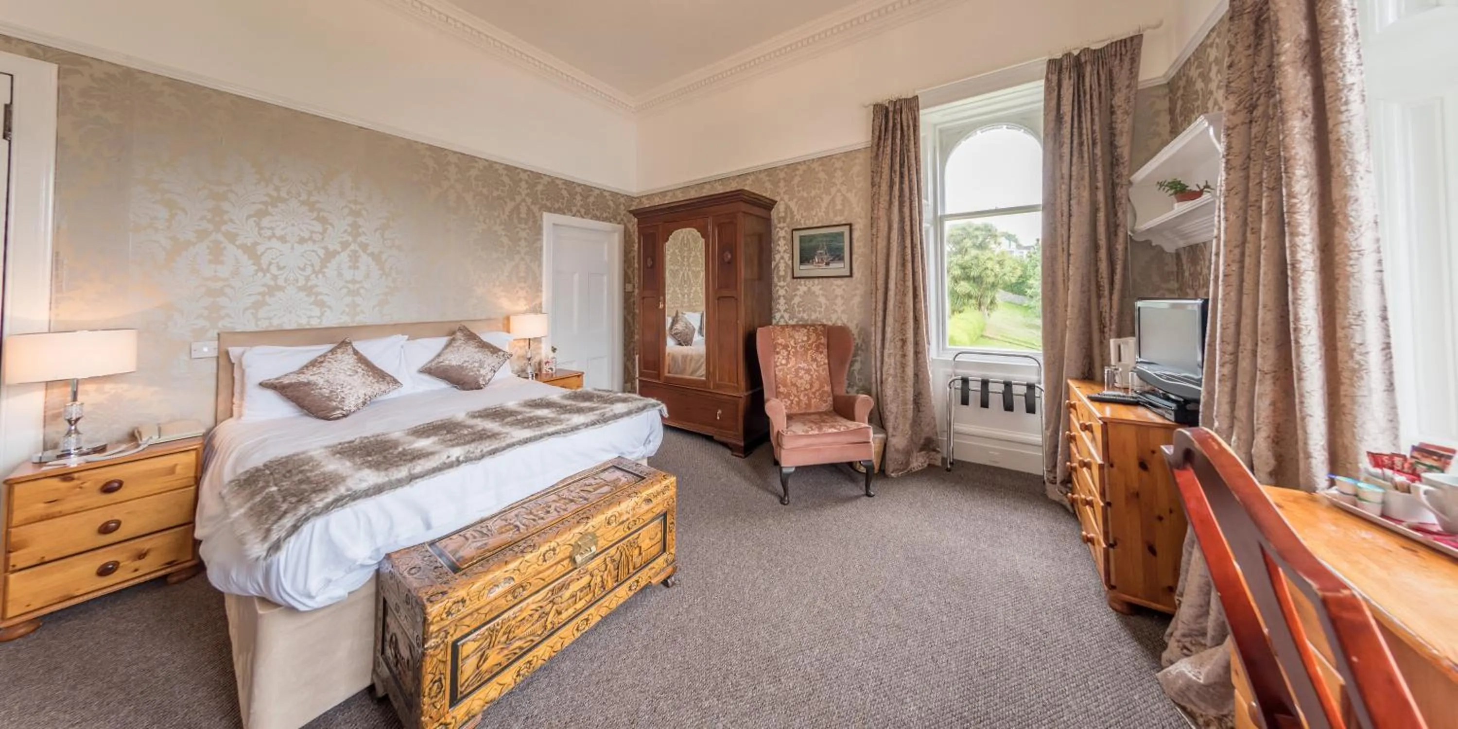 Bedroom, Bed in Craigard House Hotel