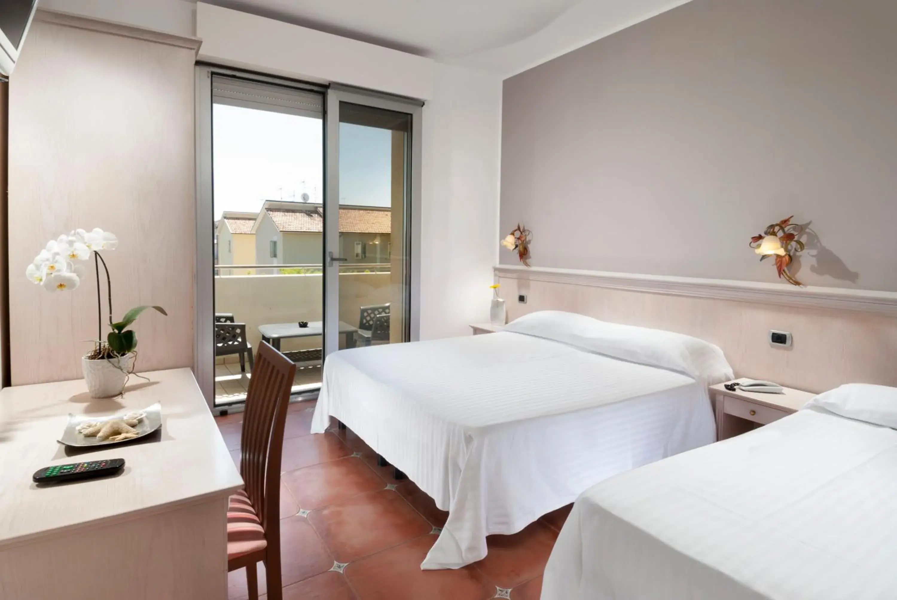 Superior Triple Room in Hotel Le Querce Superior Triple Room in Hotel Le Querce