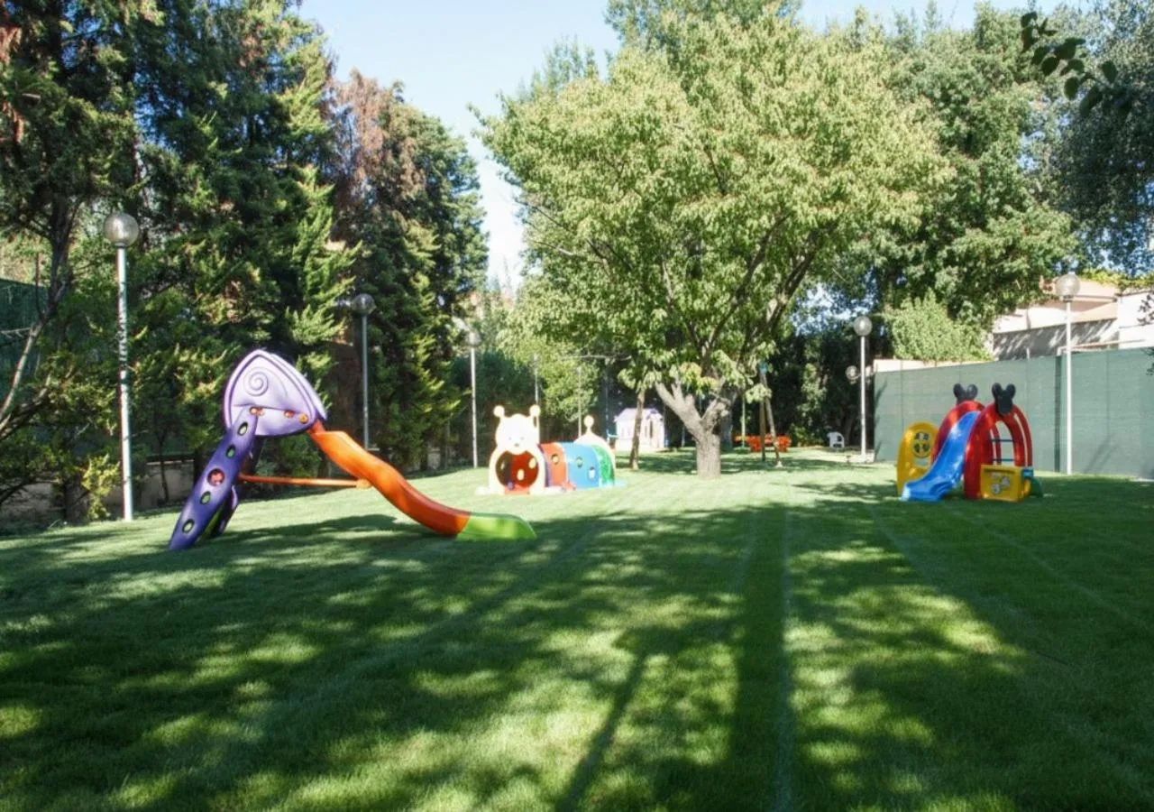 Children play ground in Hotel Le Querce