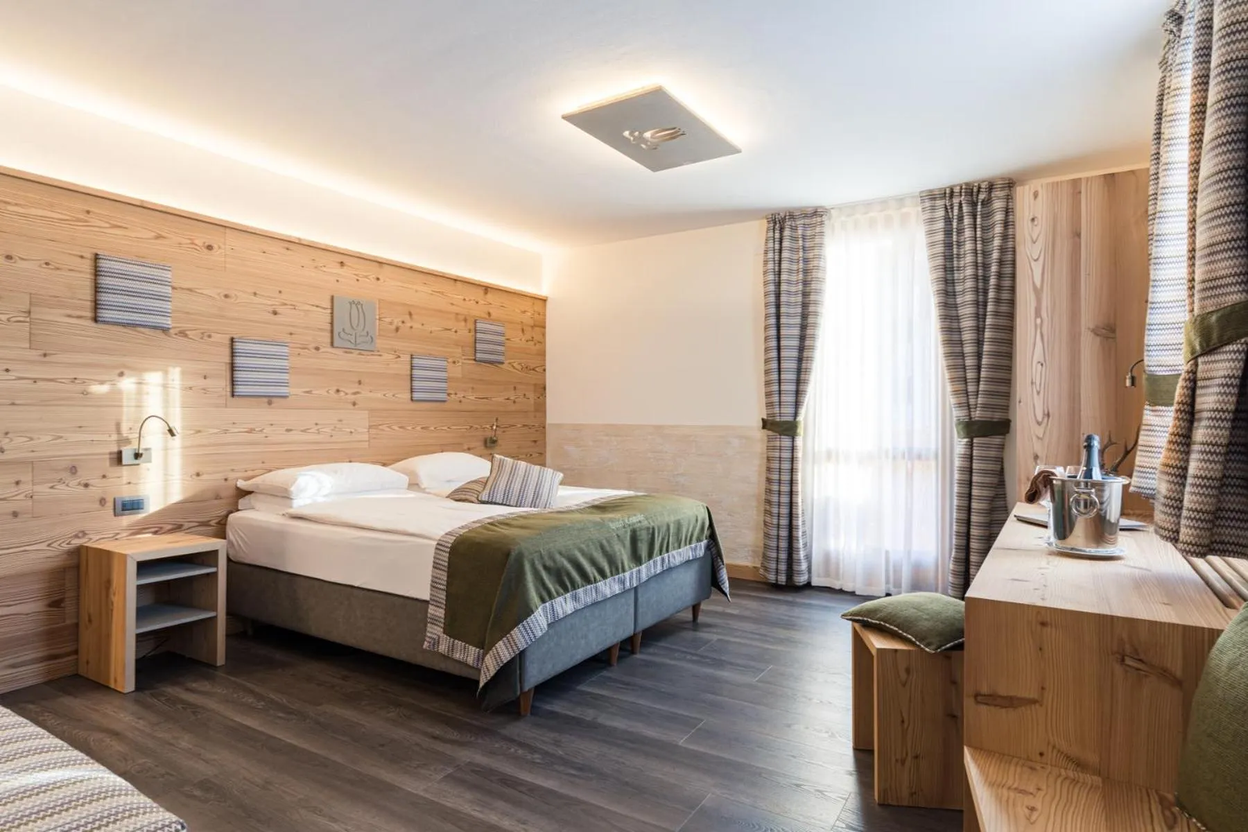 Bed in Albergo Centrale