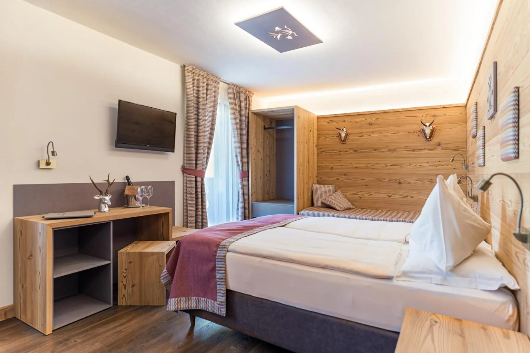 Bed in Albergo Centrale