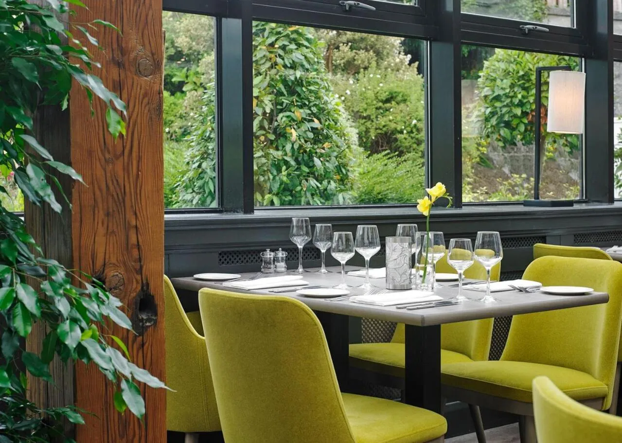 Restaurant/places to eat in Sligo Park Hotel & Leisure Club