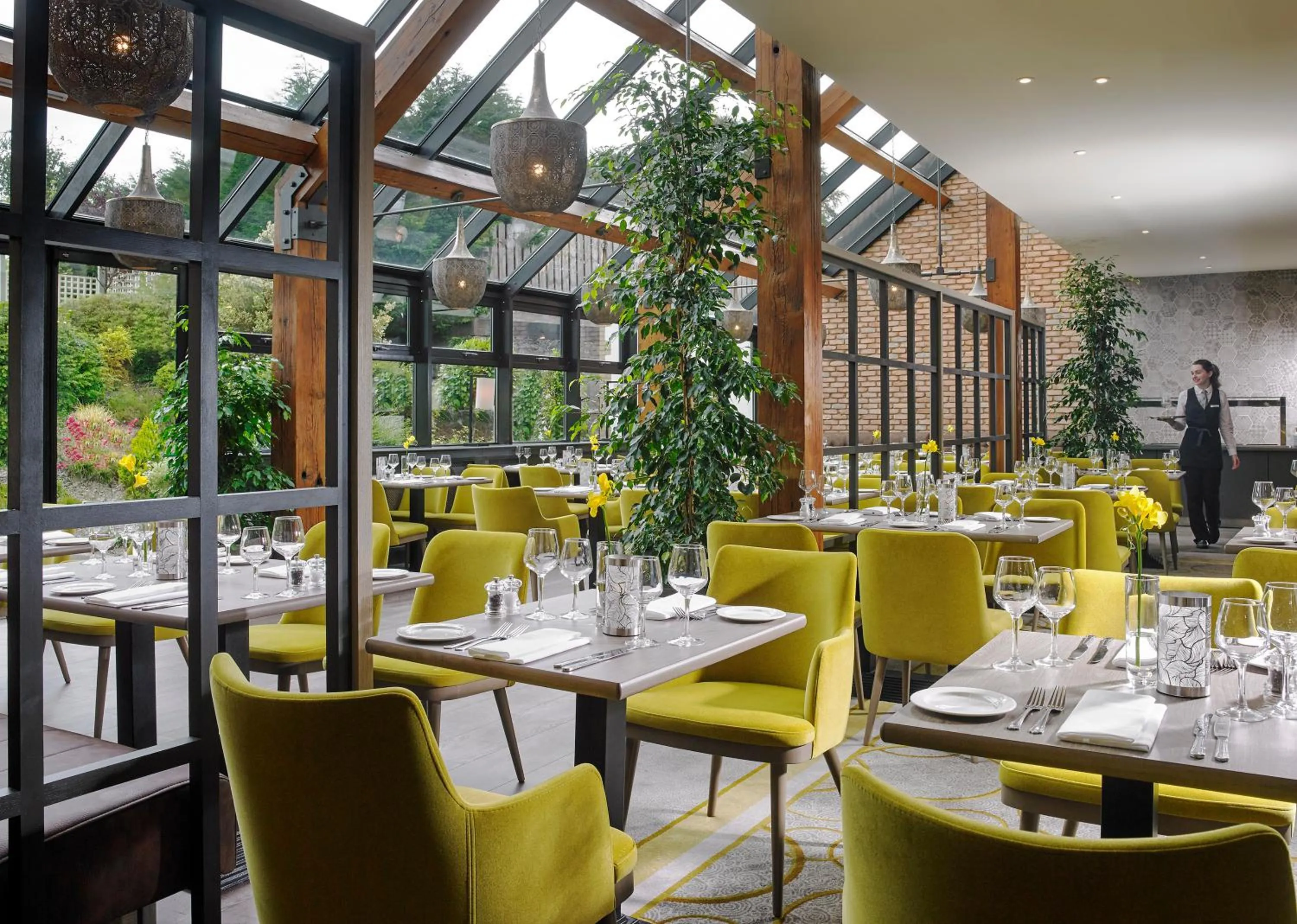 Restaurant/places to eat in Sligo Park Hotel & Leisure Club