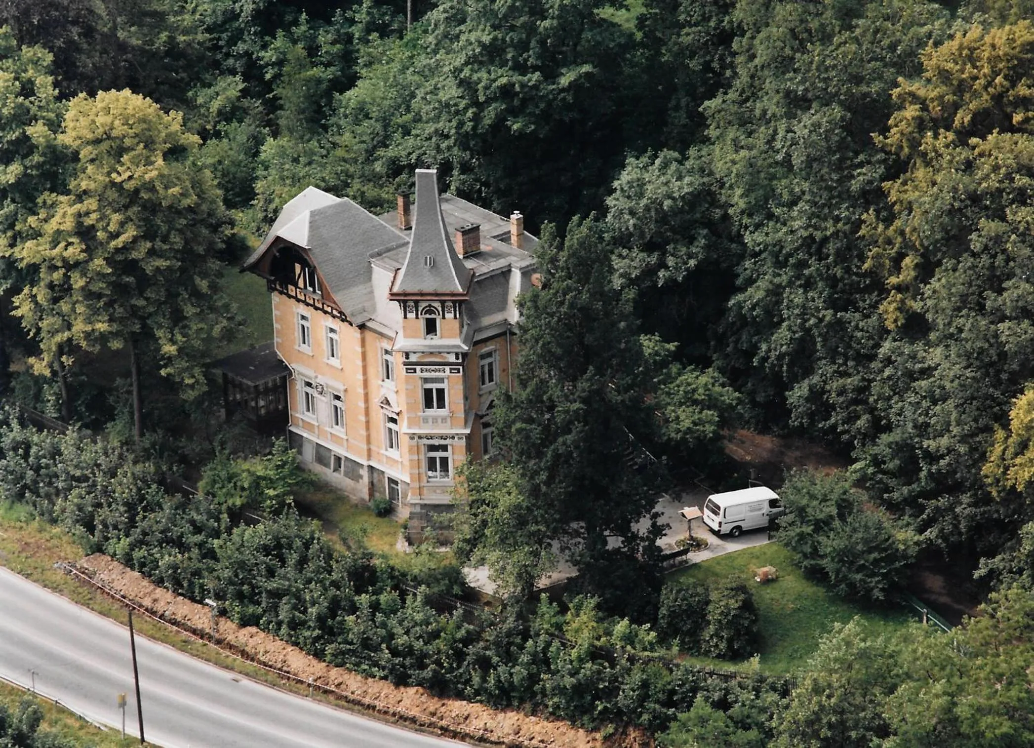 Property building in Villa & Hotel Am Park