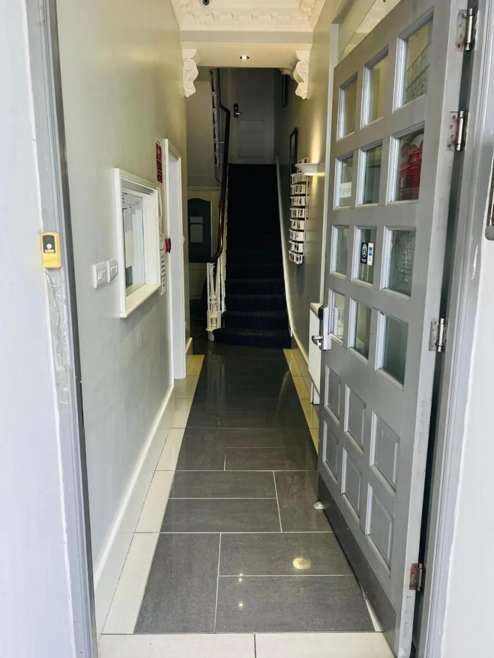 Facade/entrance in Comfotel BLU