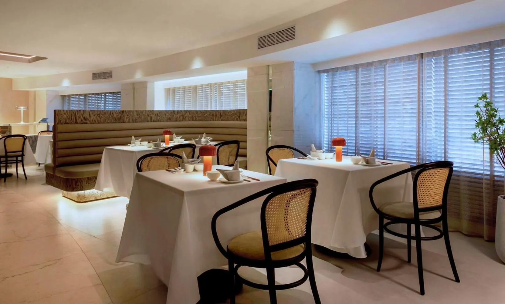 Living room in United Hotel