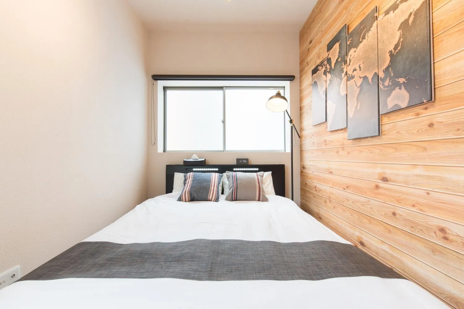 Bed in fleur Matsuyamachi -vacation rental-