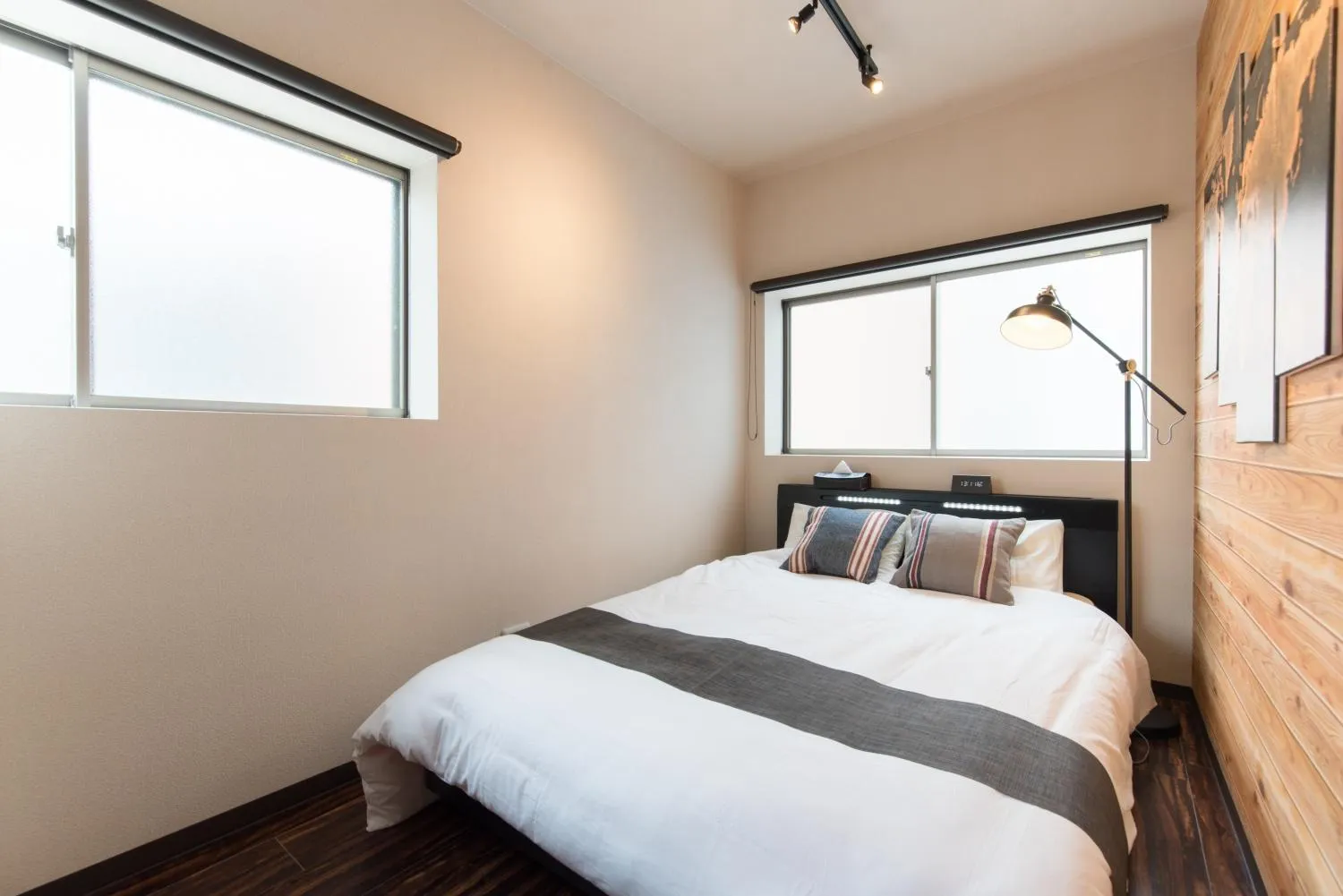 Bed in fleur Matsuyamachi -vacation rental-