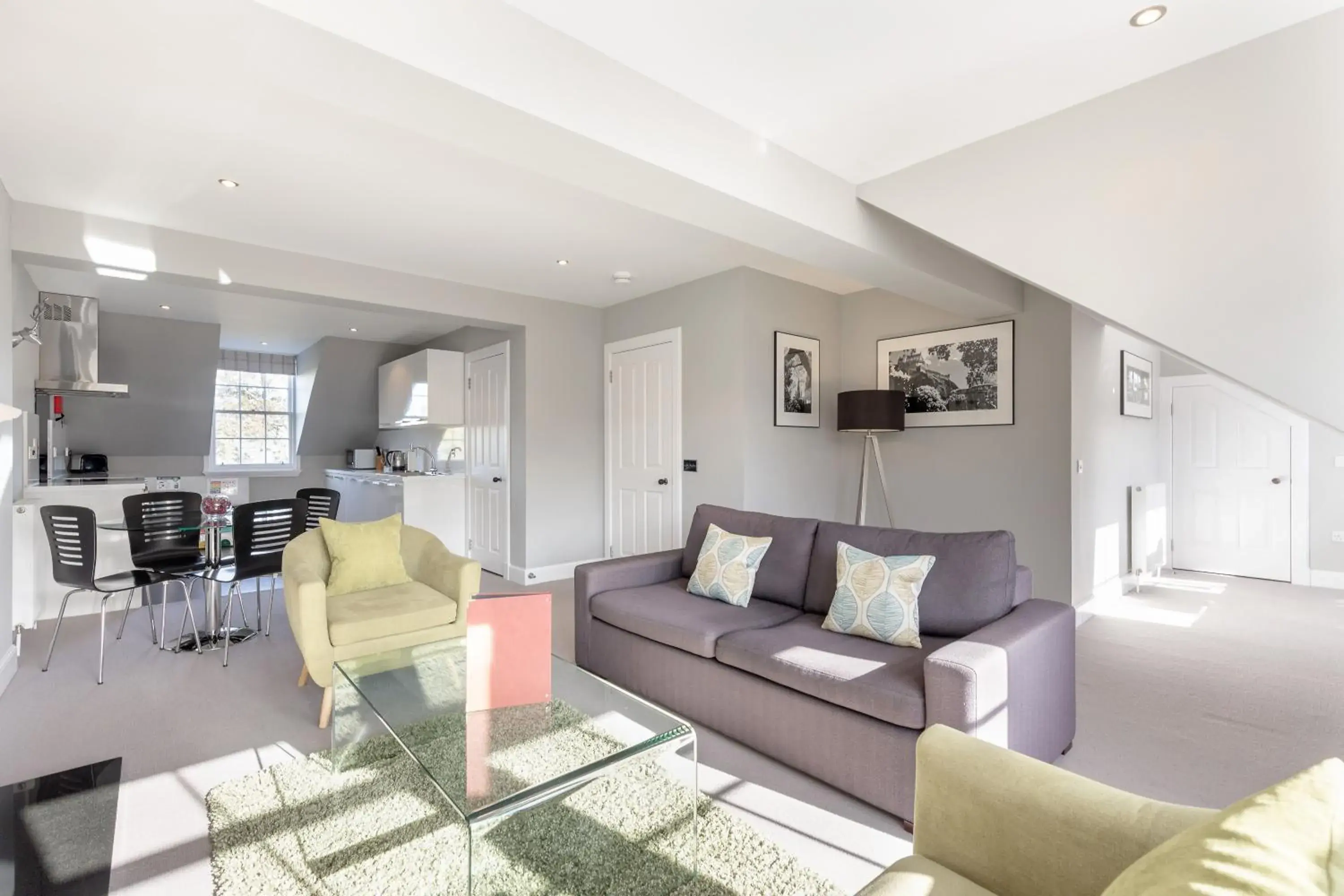 Classic One-Bedroom Apartment in Destiny Scotland - Q-Residence Classic One-Bedroom Apartment in Destiny Scotland - Q-Residence