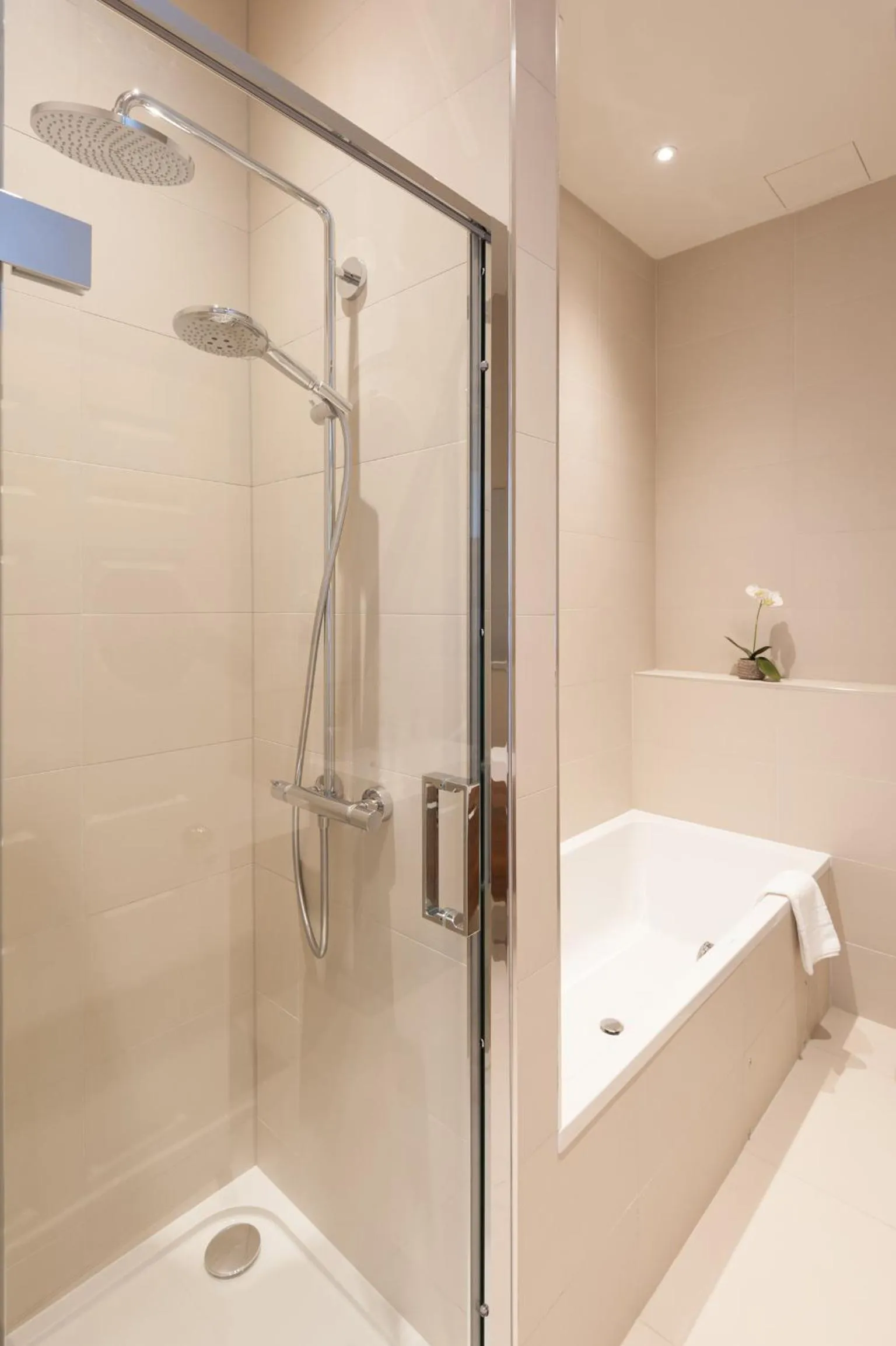 Bathroom in Destiny Scotland - Q-Residence