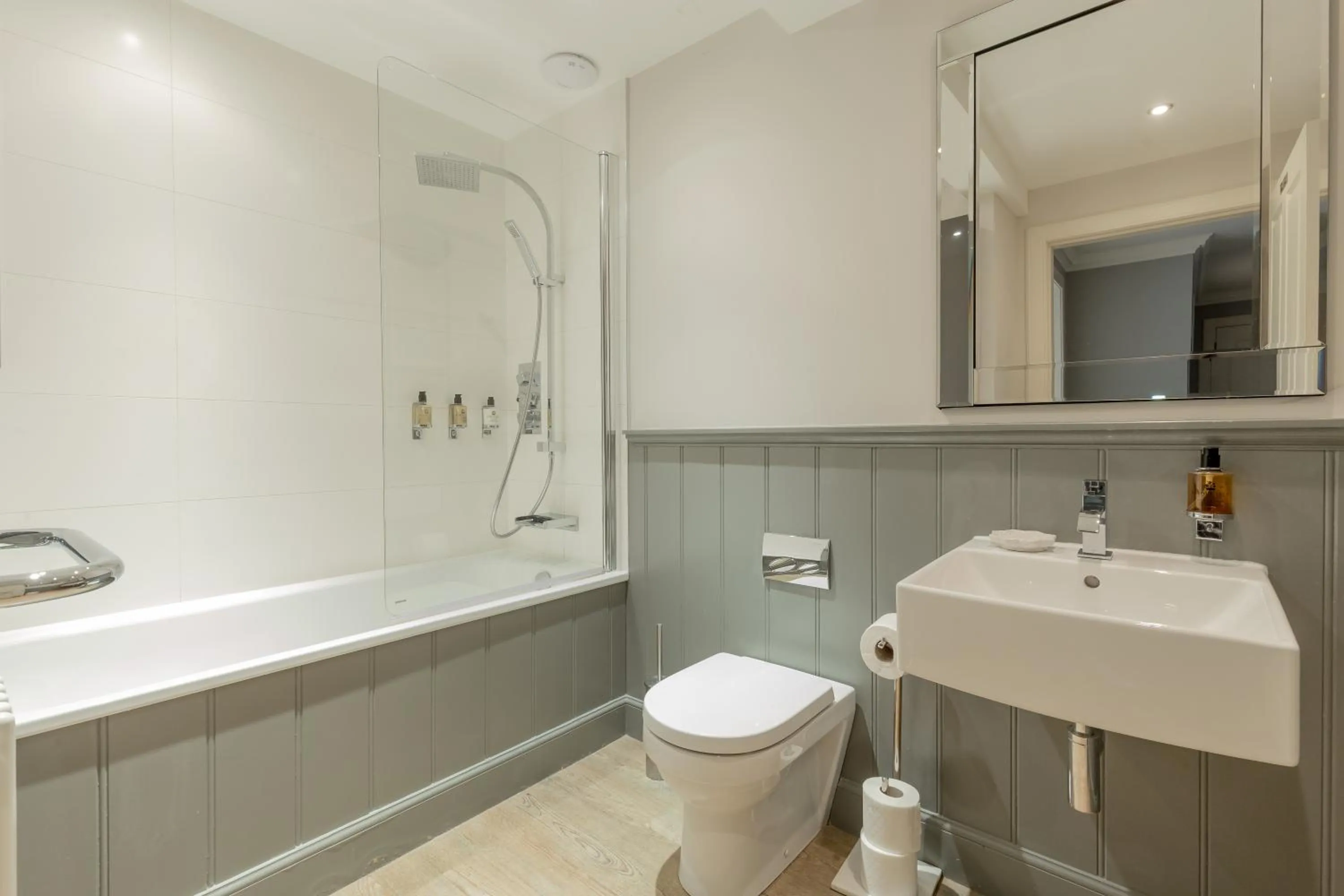 Destiny Scotland - Q-Residence