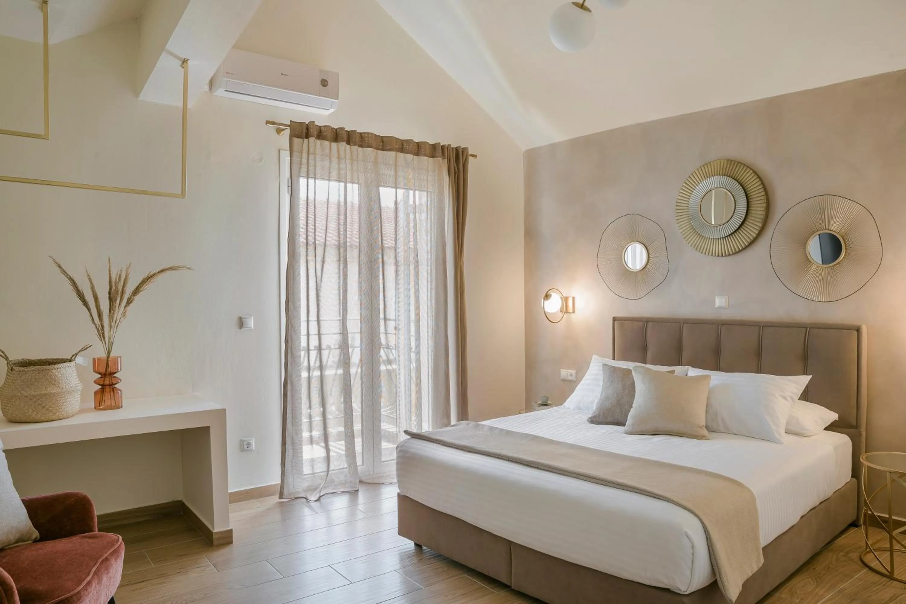 Bed in Socrates Apartments