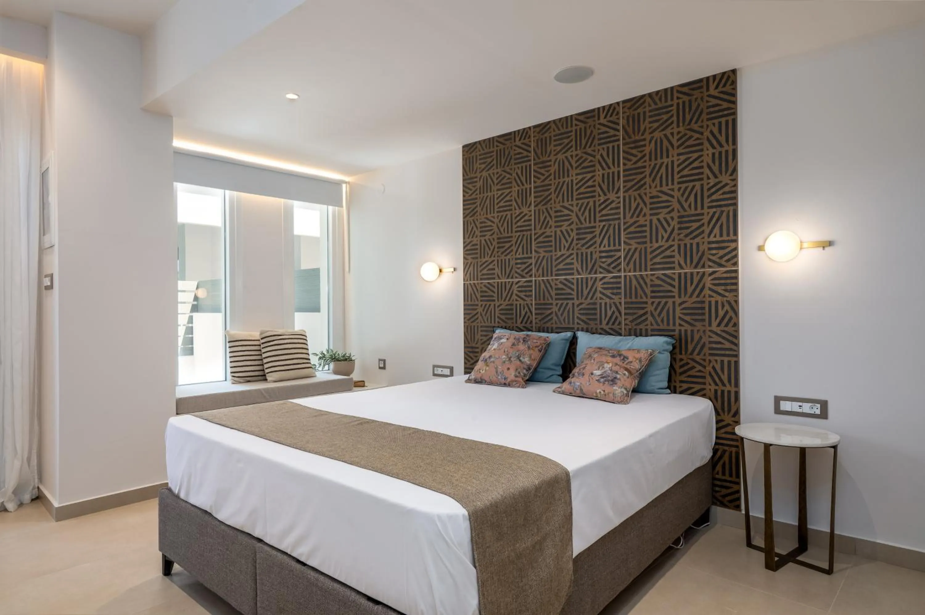 Bed in Socrates Apartments