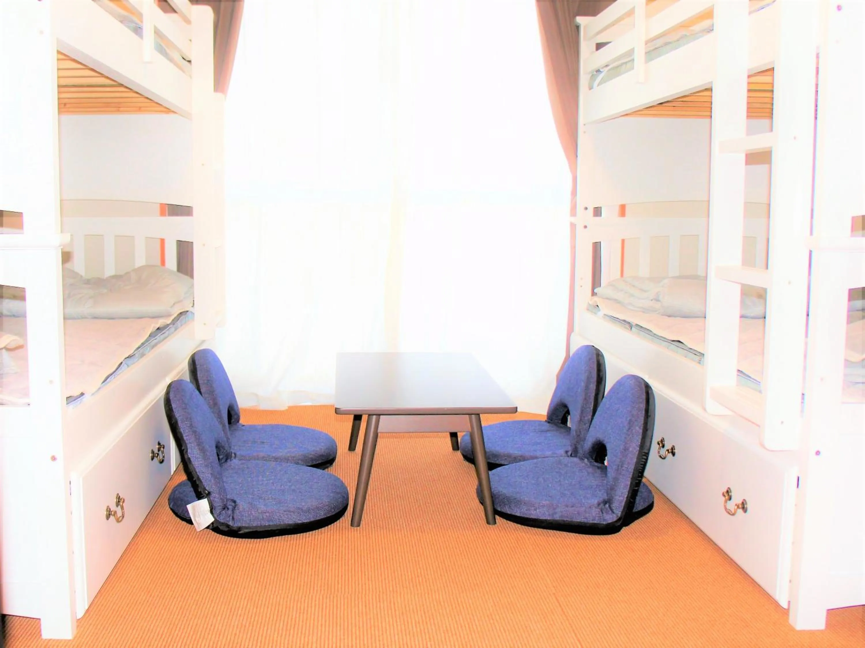 bunk bed in Yenn's Marina Inn Zamami Condominium