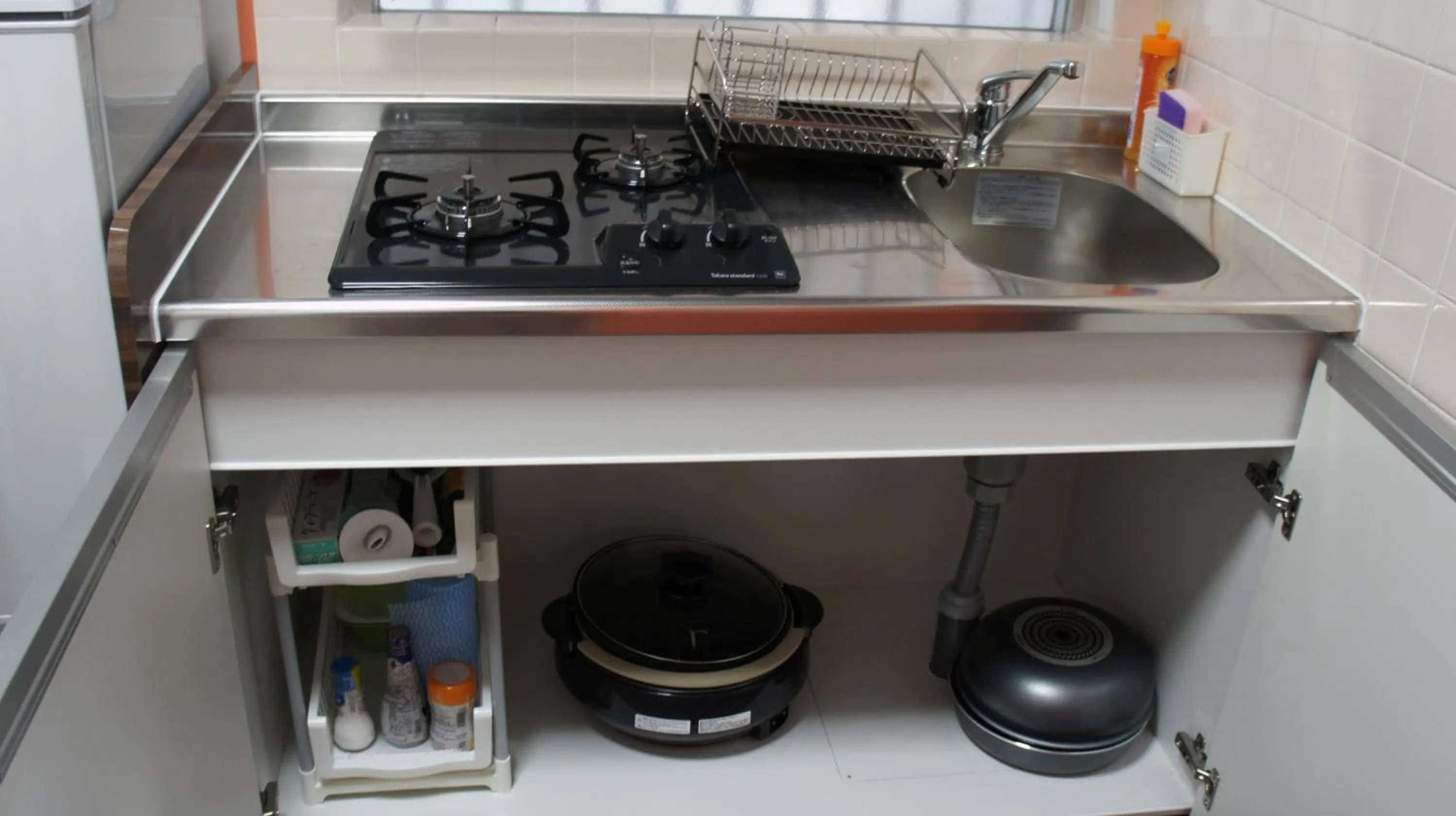 Kitchen or kitchenette in Yenn's Marina Inn Zamami Condominium