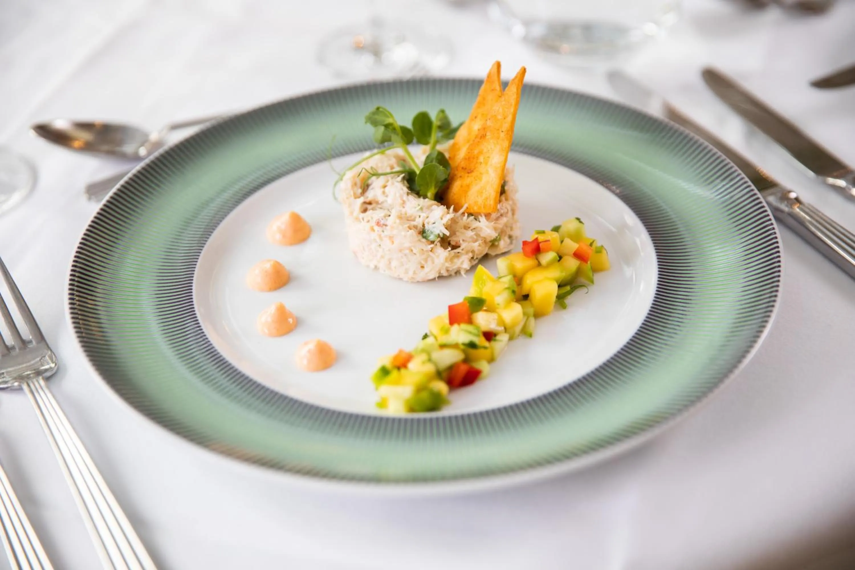 Restaurant/places to eat in Herbert Park Hotel and Park Residence