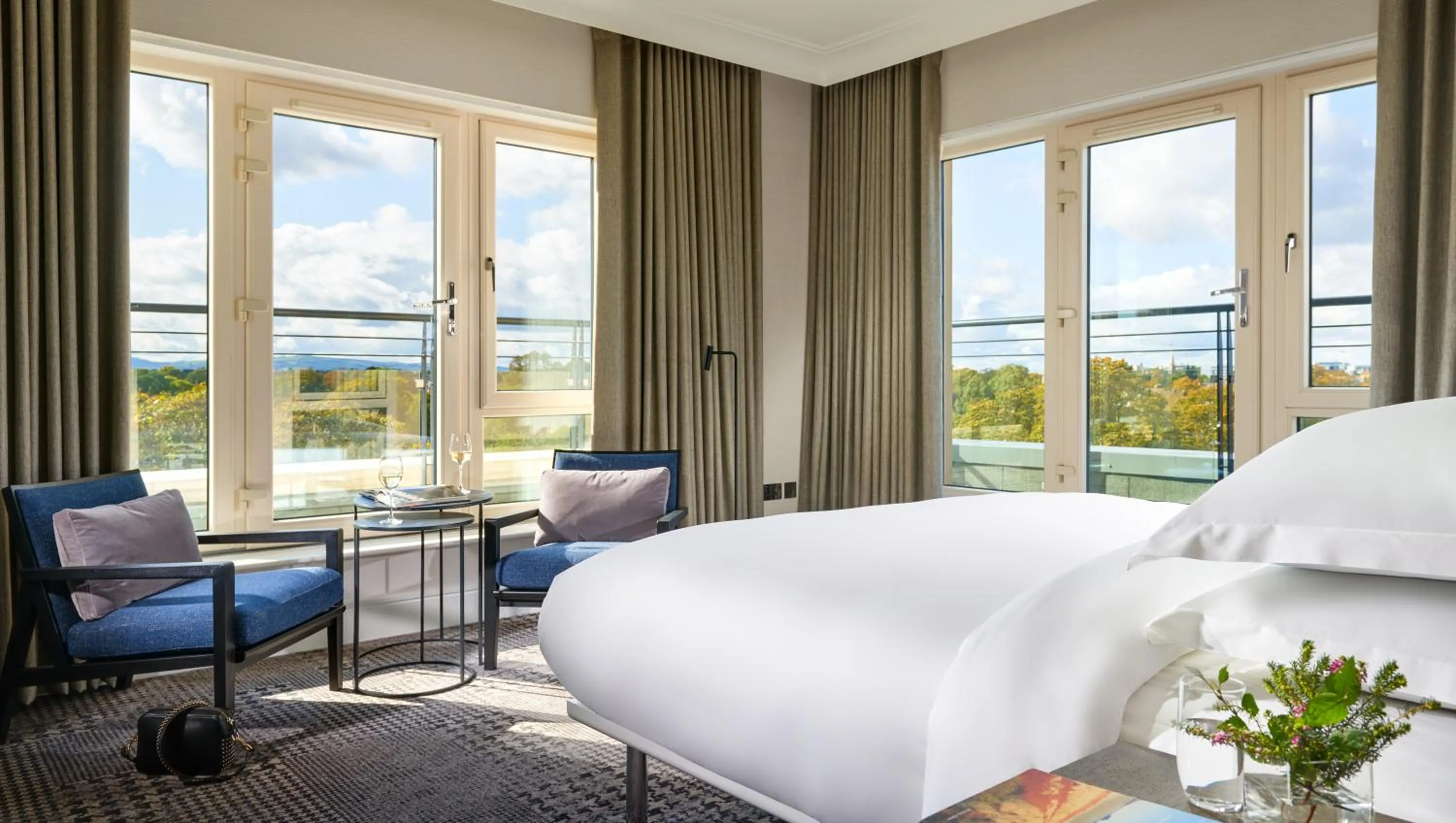 Property building, Bed in Herbert Park Hotel and Park Residence