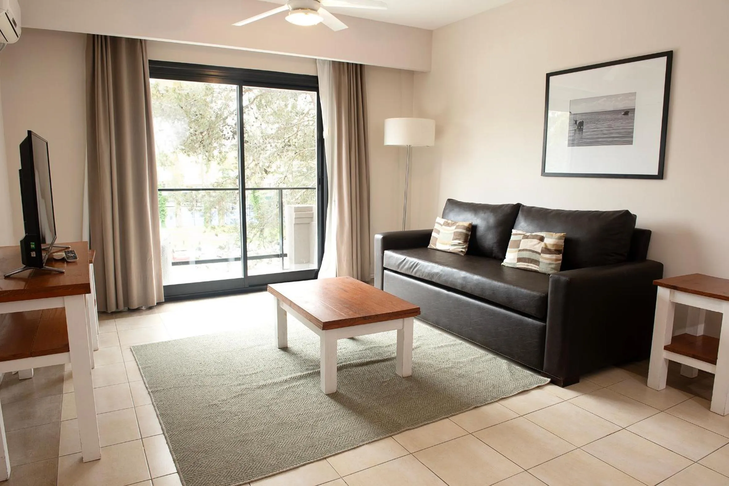 Living room in Green Sea Apart Hotel