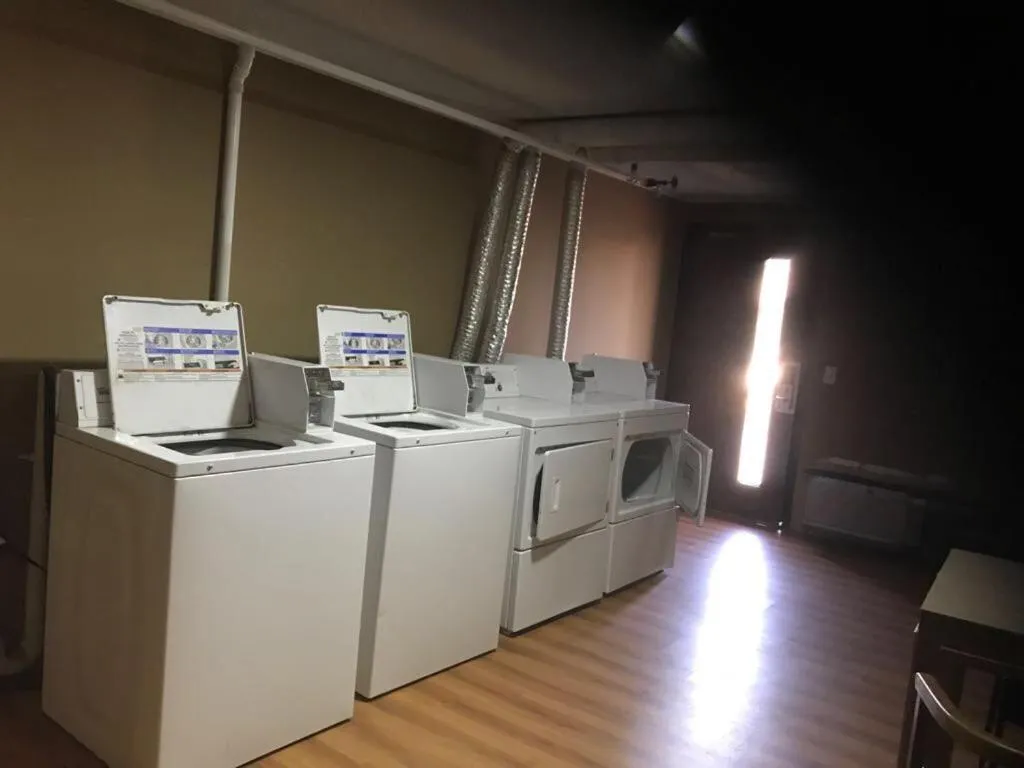 Area and facilities in Super 9 Motel Troy