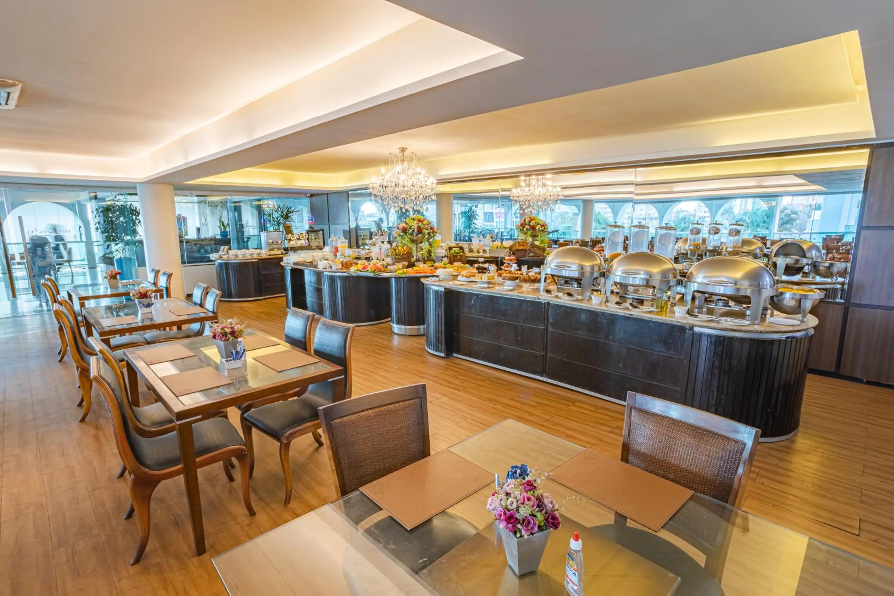 Restaurant/places to eat in Hotel Village Premium Campina Grande