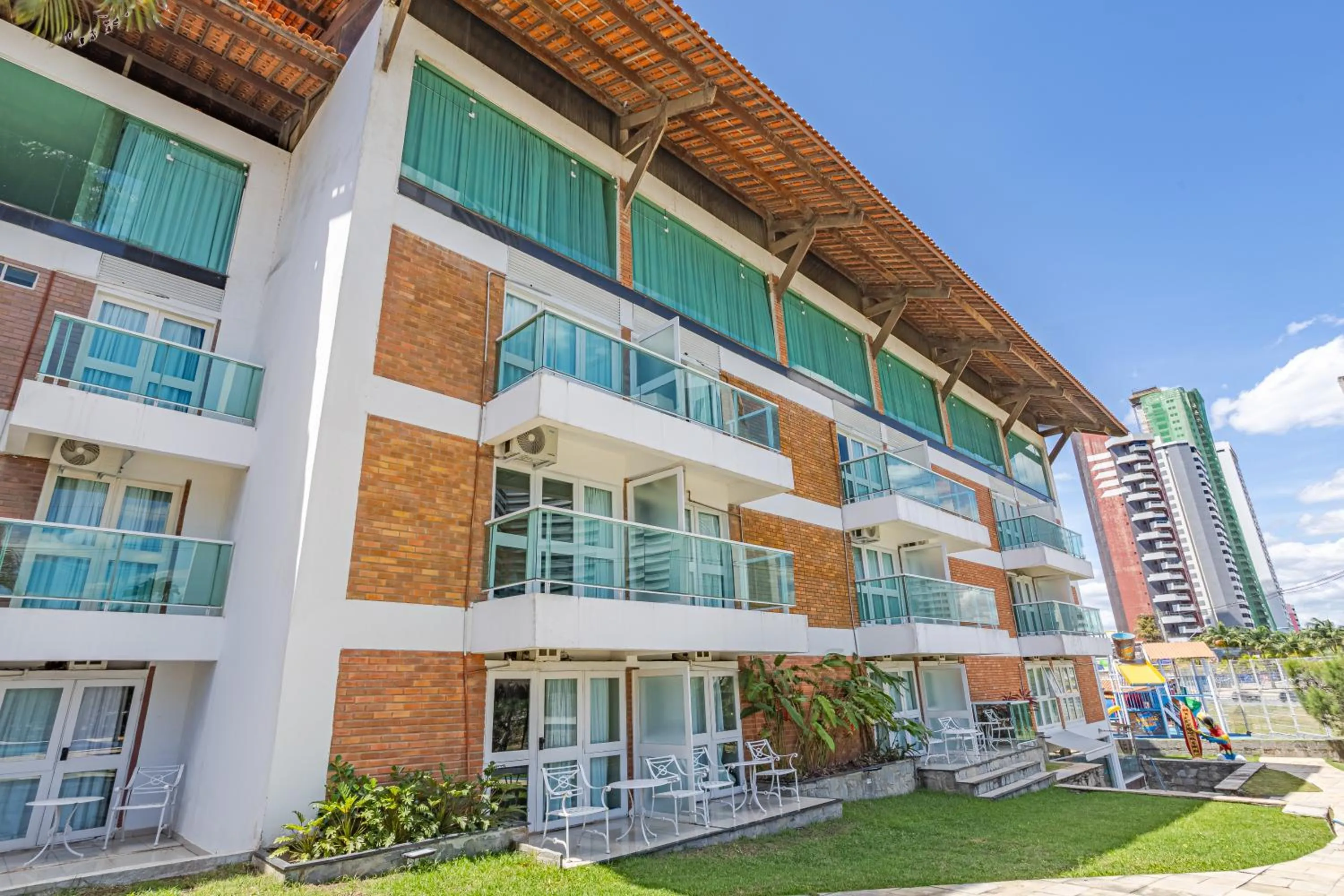 Property building in Hotel Village Premium Campina Grande