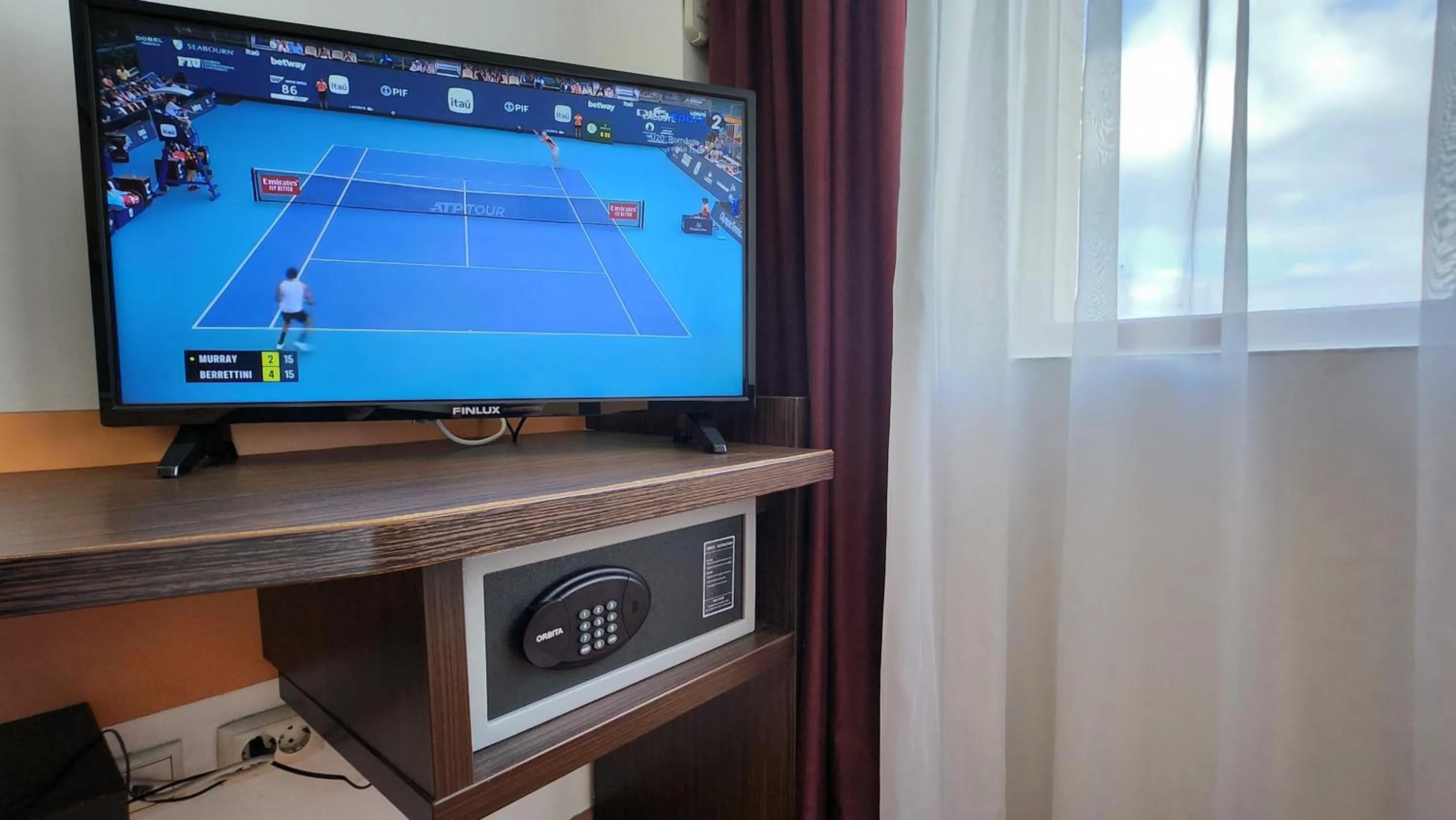 TV and multimedia in Arion Hotel