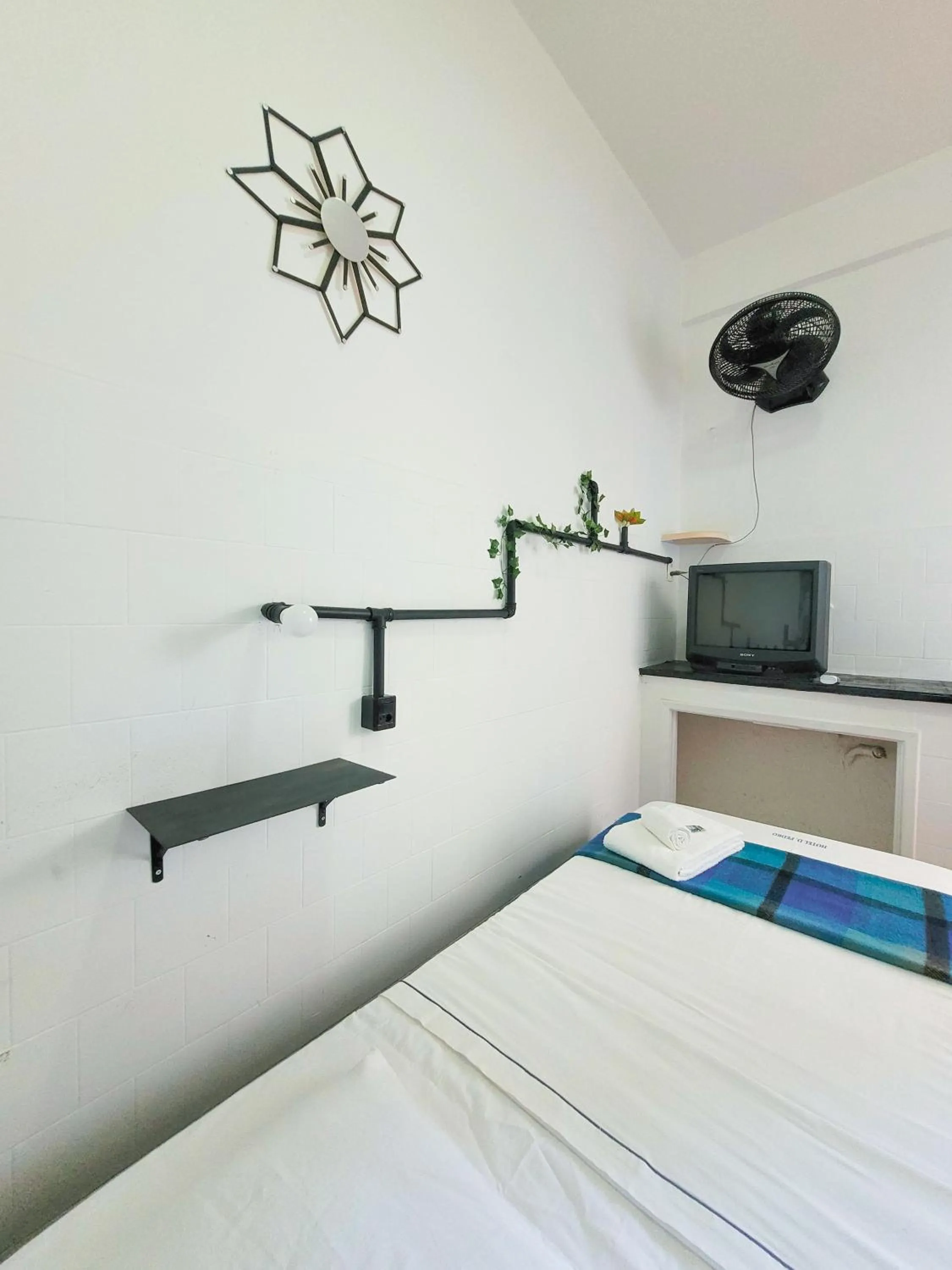 Bed in Dom Pedro Hotel