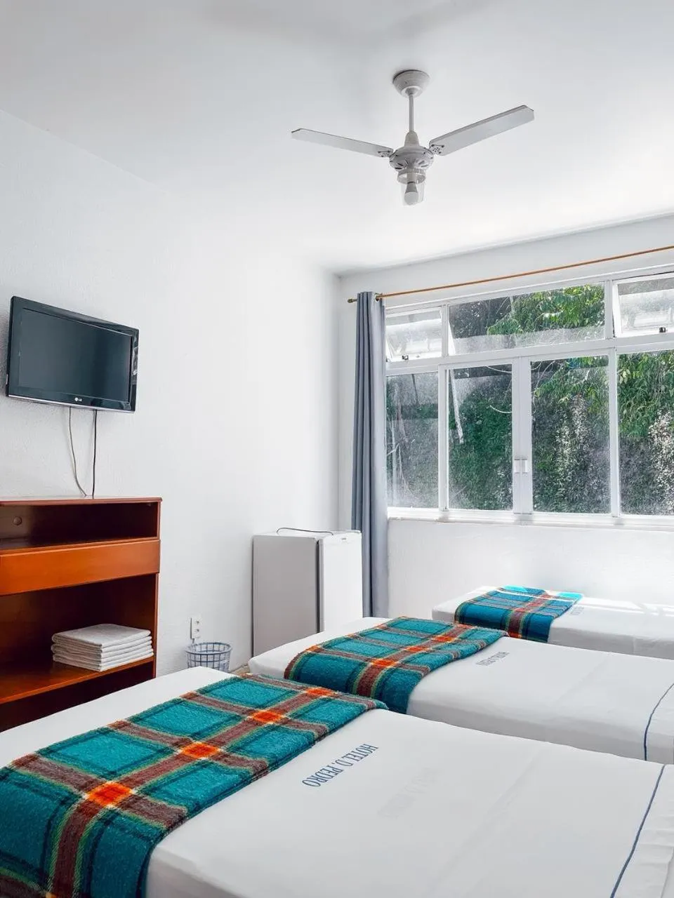 Bed in Dom Pedro Hotel