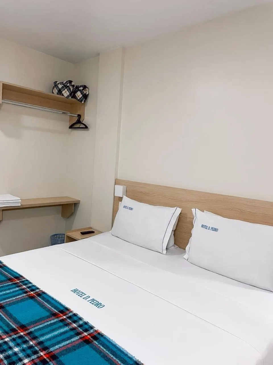 Bed in Dom Pedro Hotel