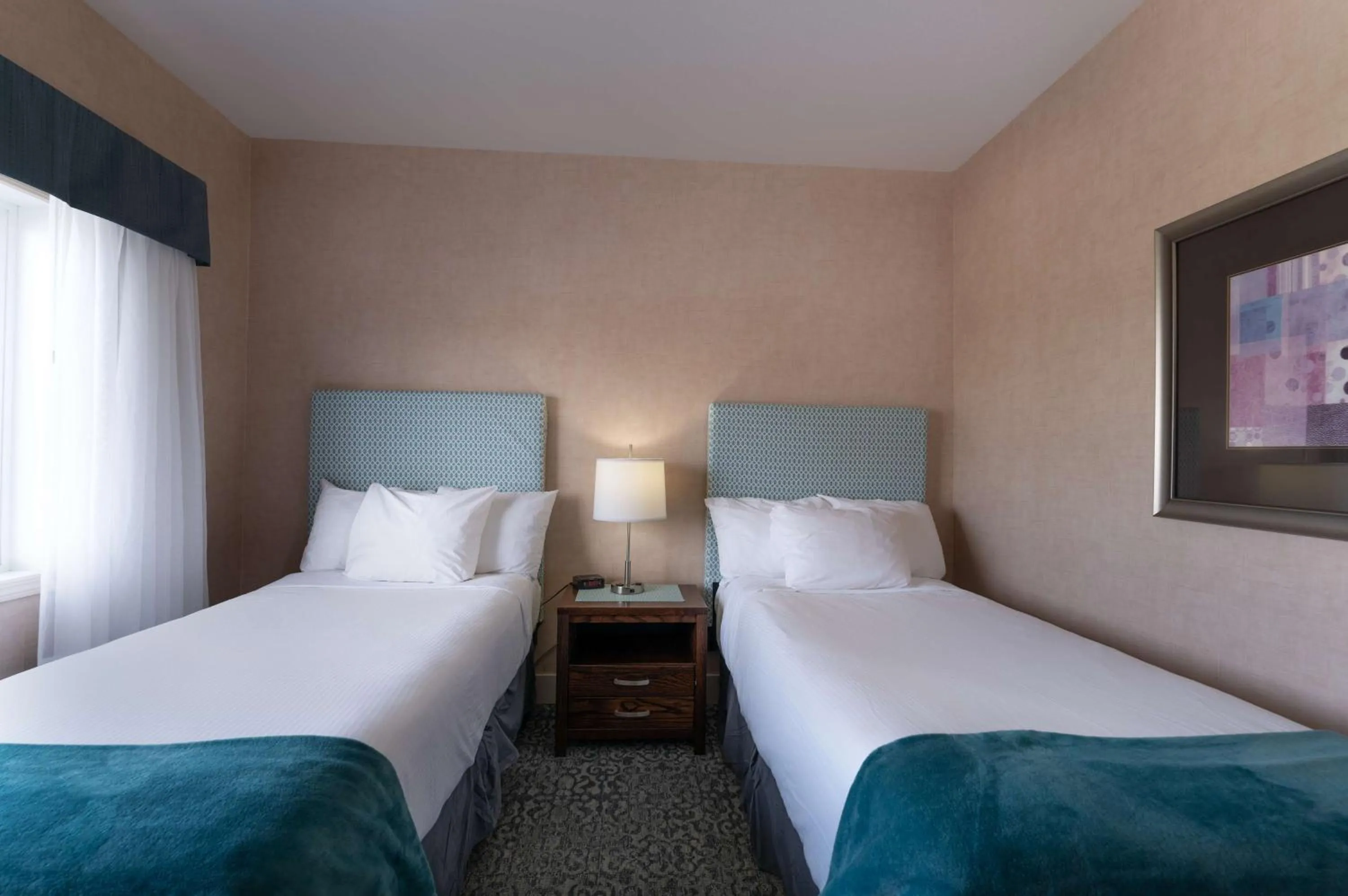 Photo of the whole room, Bed in Prestige Cranbrook Hotel, BW Premier Collection