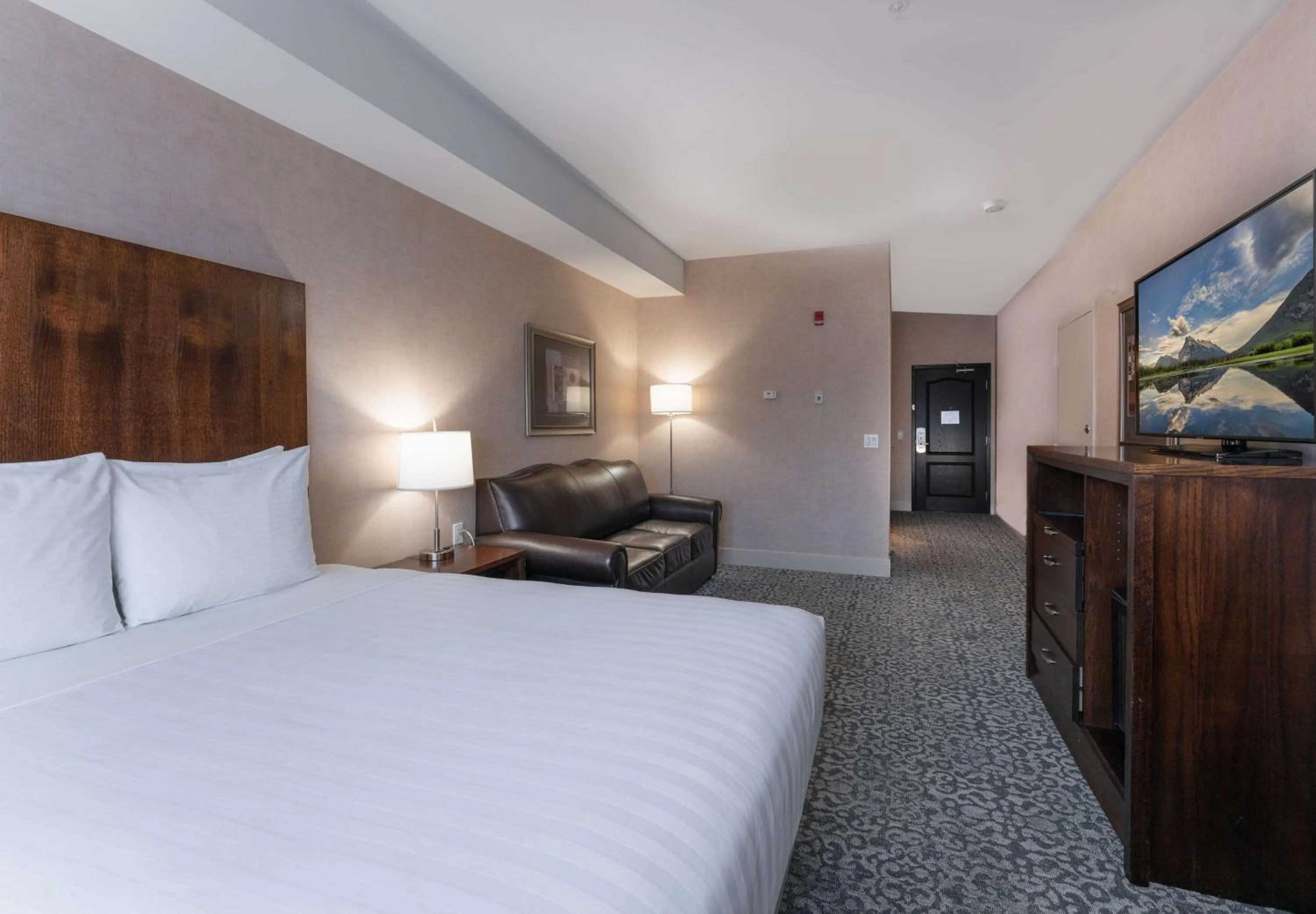 Bedroom, Bed in Prestige Cranbrook Hotel, BW Premier Collection