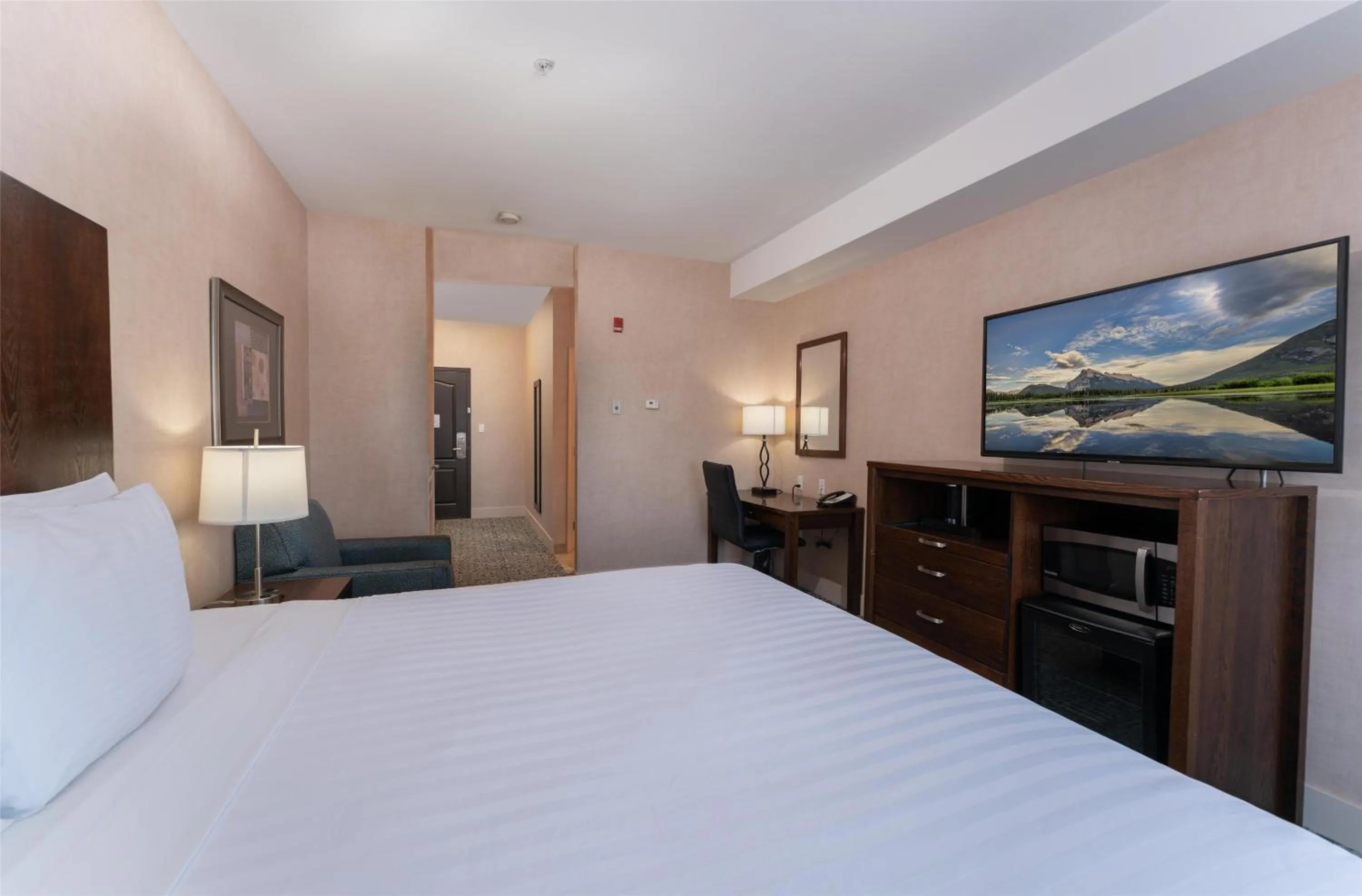 Photo of the whole room, Bed in Prestige Cranbrook Hotel, BW Premier Collection