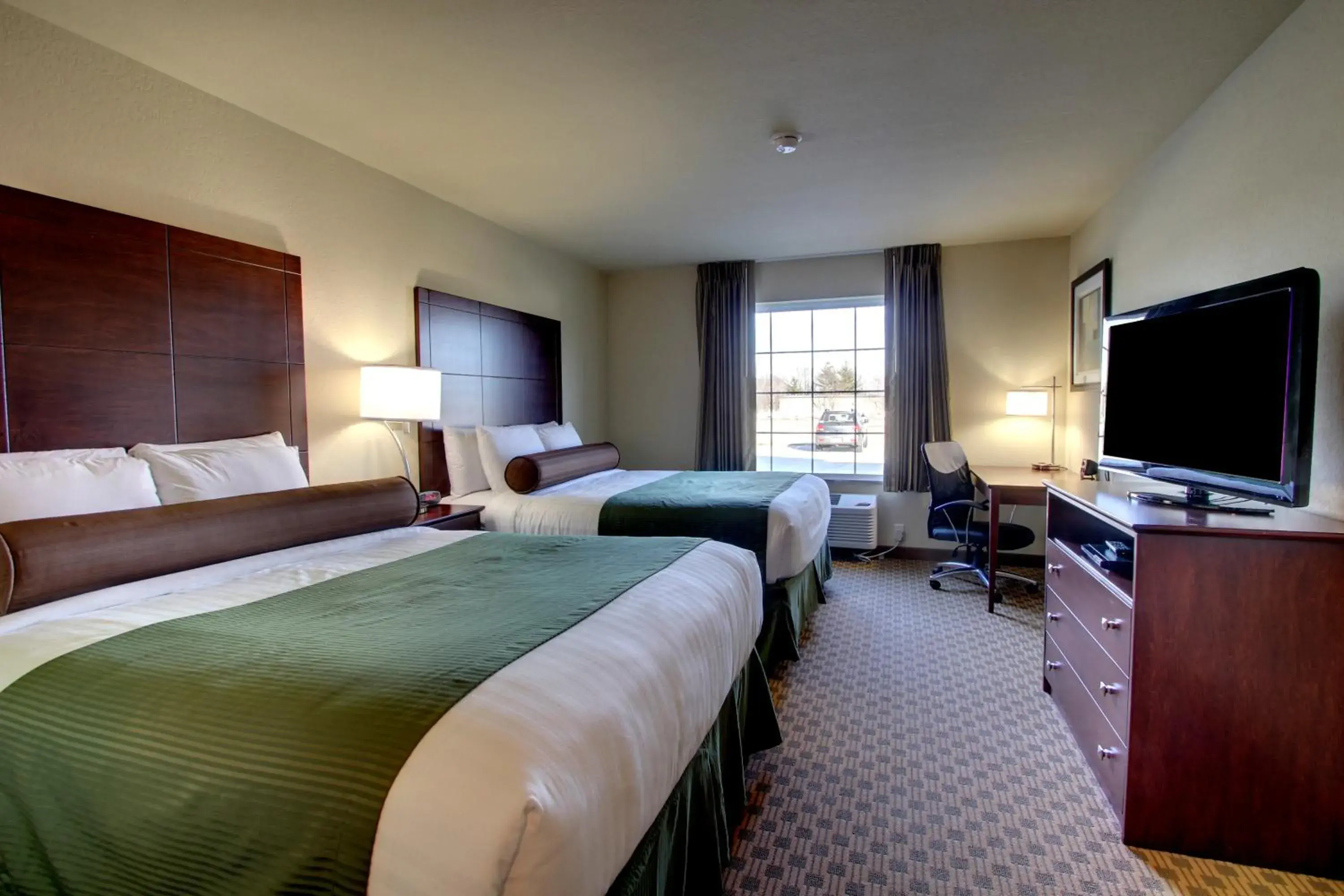 Queen Room with Two Queen Beds - Non-Smoking in Cobblestone Inn & Suites - Carrington Queen Room with Two Queen Beds - Non-Smoking in Cobblestone Inn & Suites - Carrington