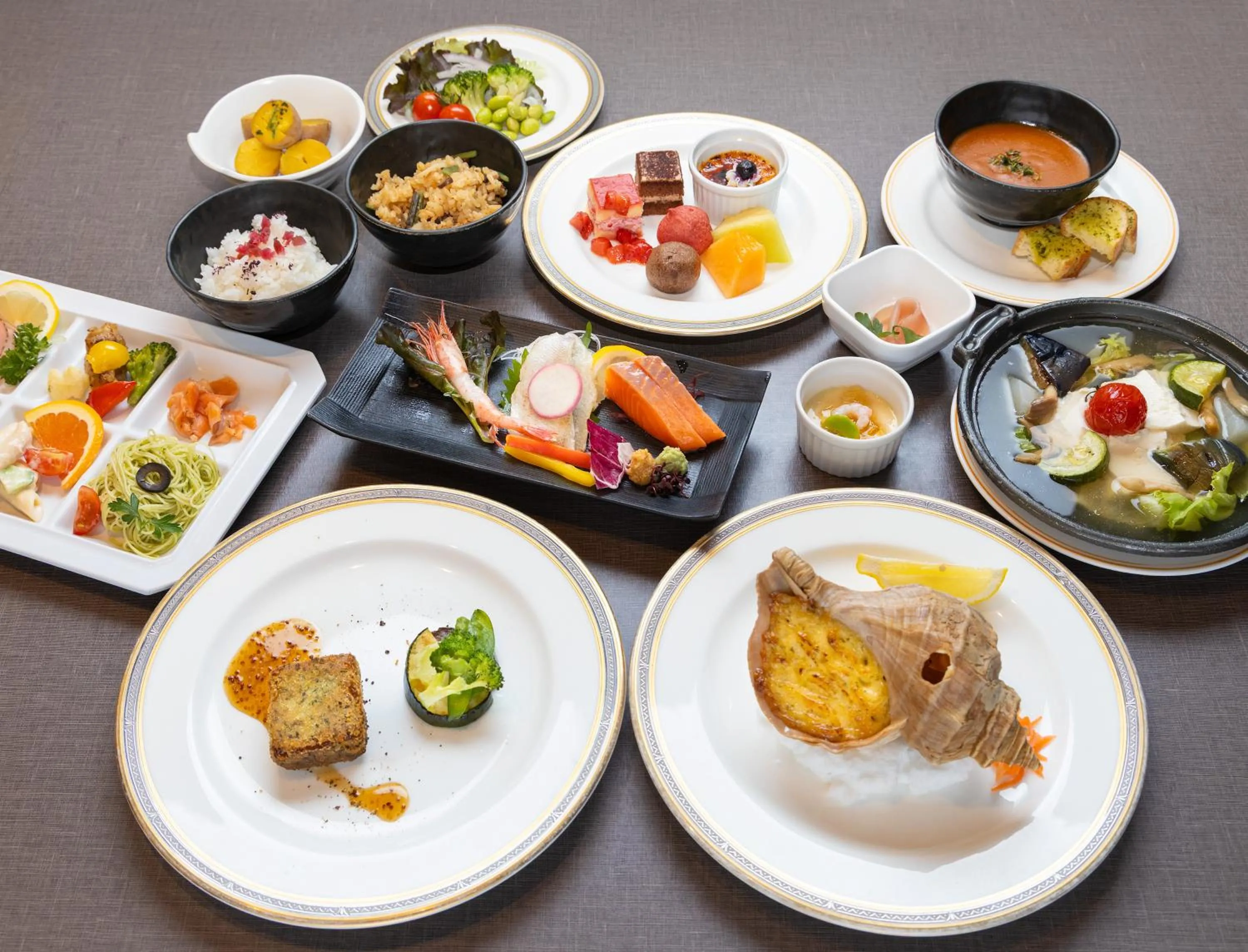 Dinner in Hotel Kanronomori