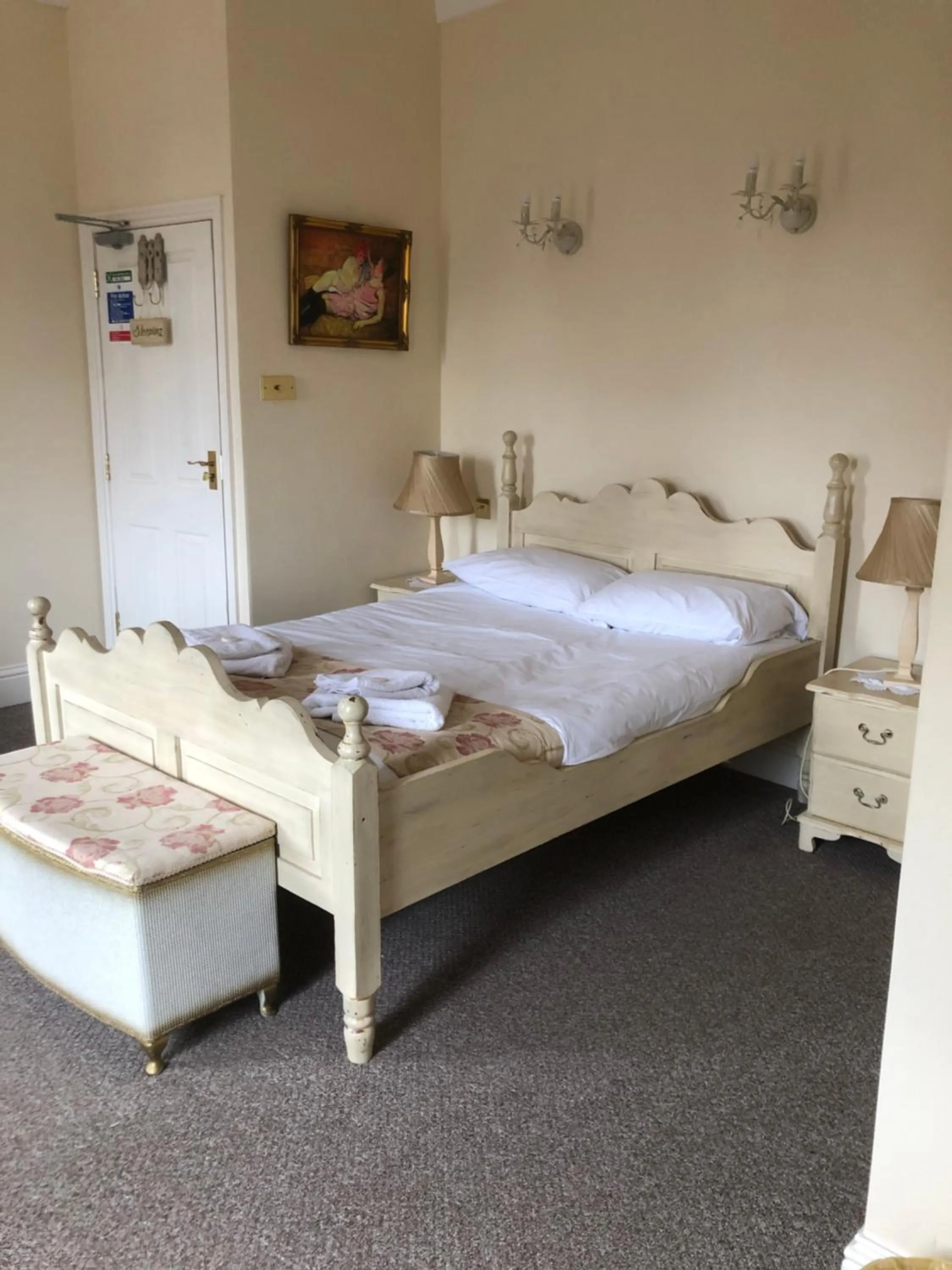 Bed in The Brewers Arms