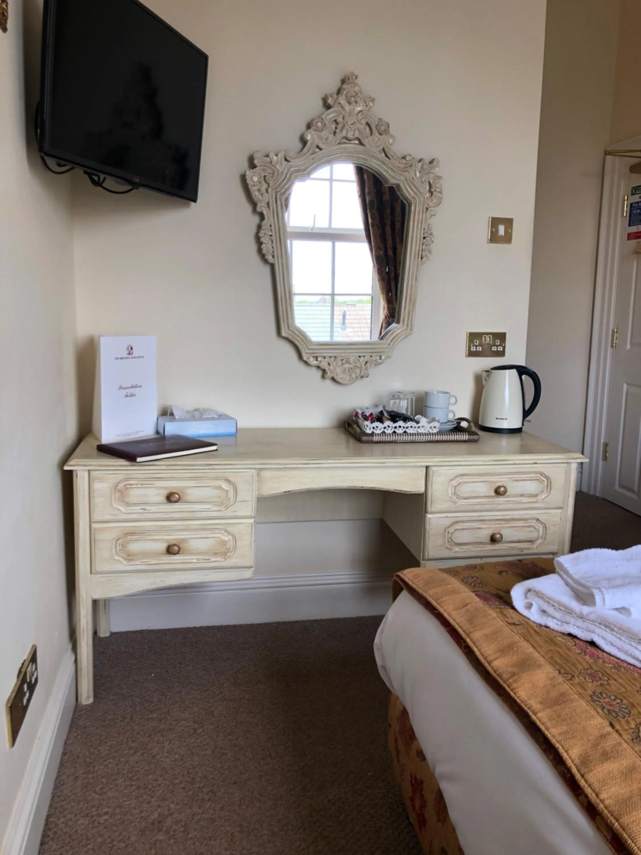 Bed in The Brewers Arms