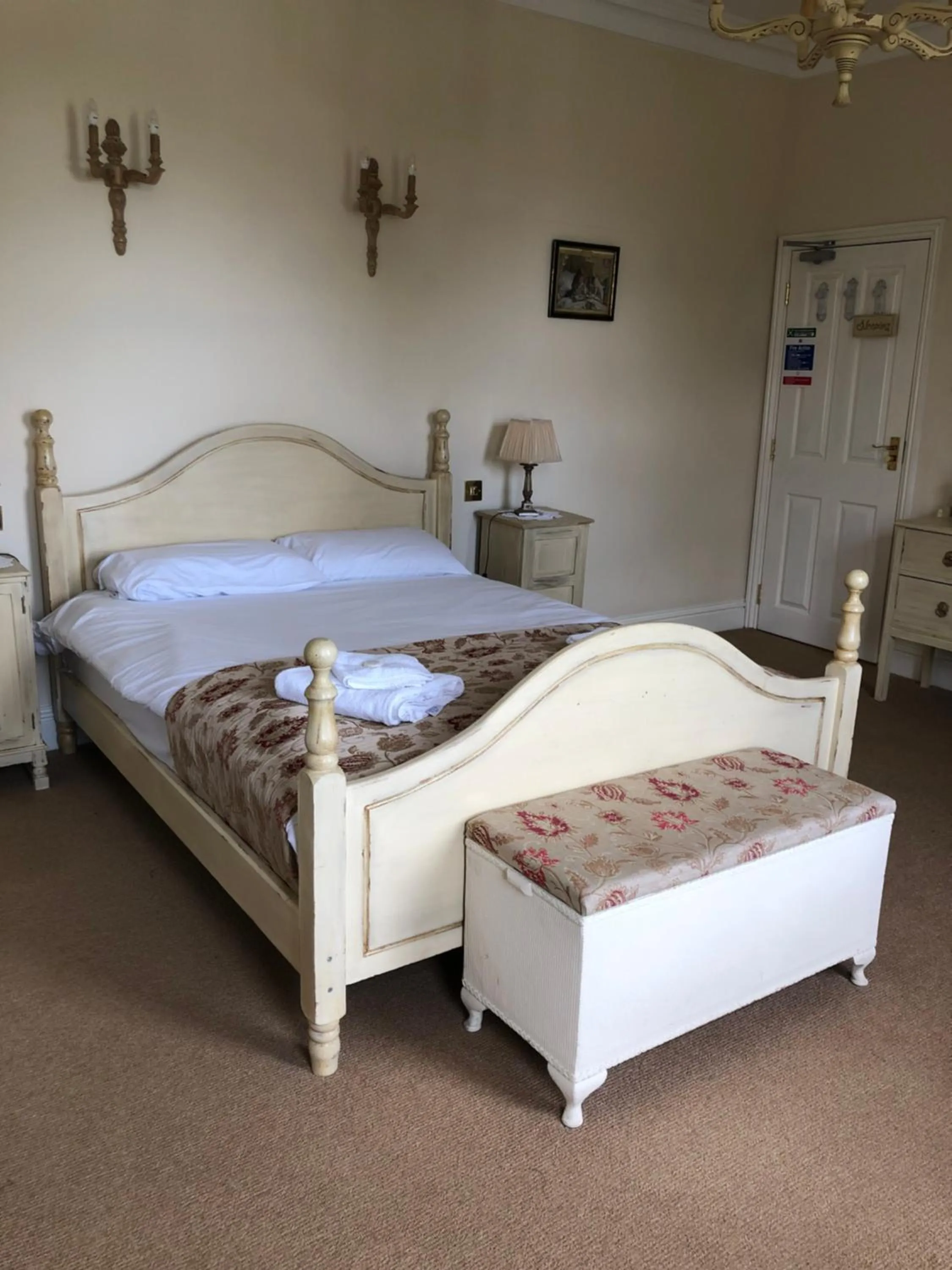 Bed in The Brewers Arms