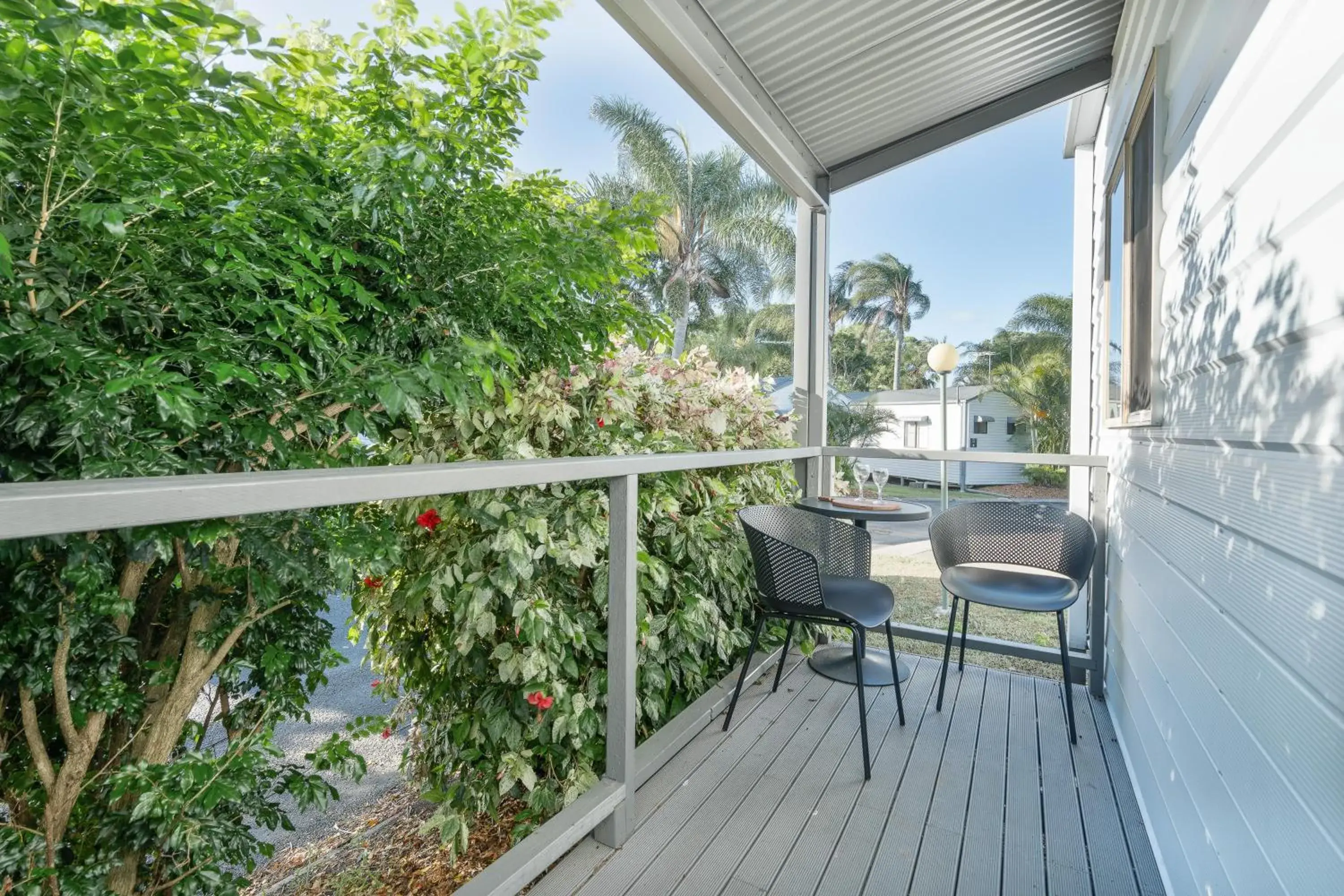 Superior Two-Bedroom Cabin in Tasman Holiday Parks - Hervey Bay Superior Two-Bedroom Cabin in Tasman Holiday Parks - Hervey Bay