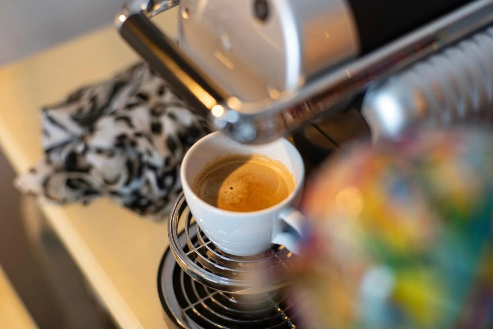 Coffee/tea facilities in Emmet Hotel