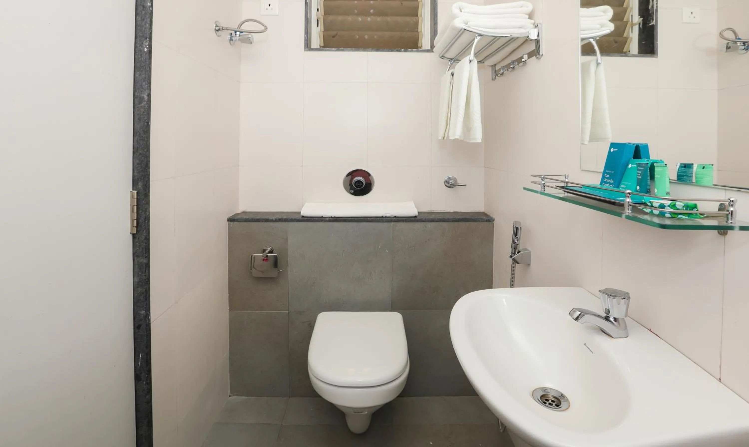 Bathroom in Treebo Sapphire Studio