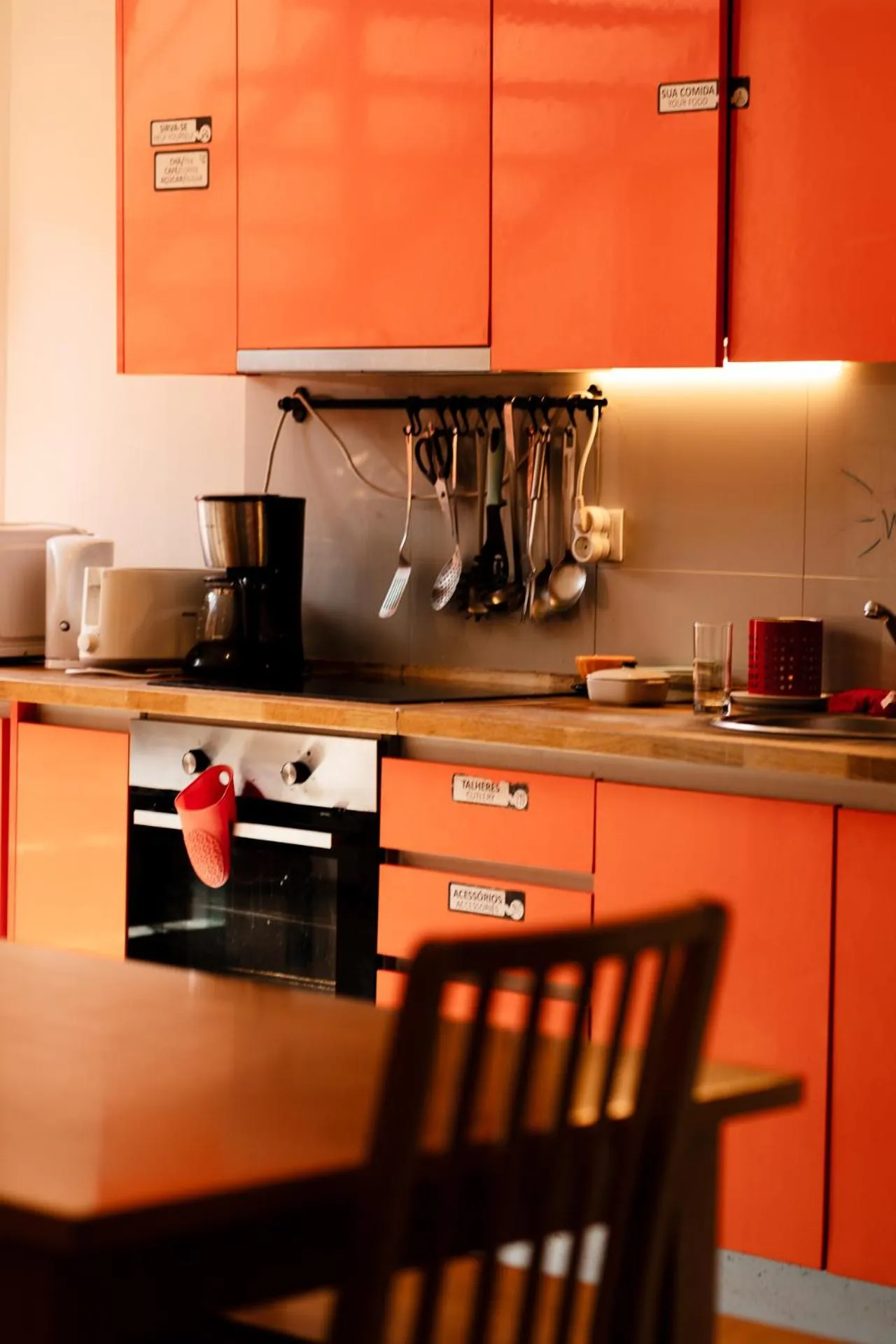 Peach Hostel & Suites