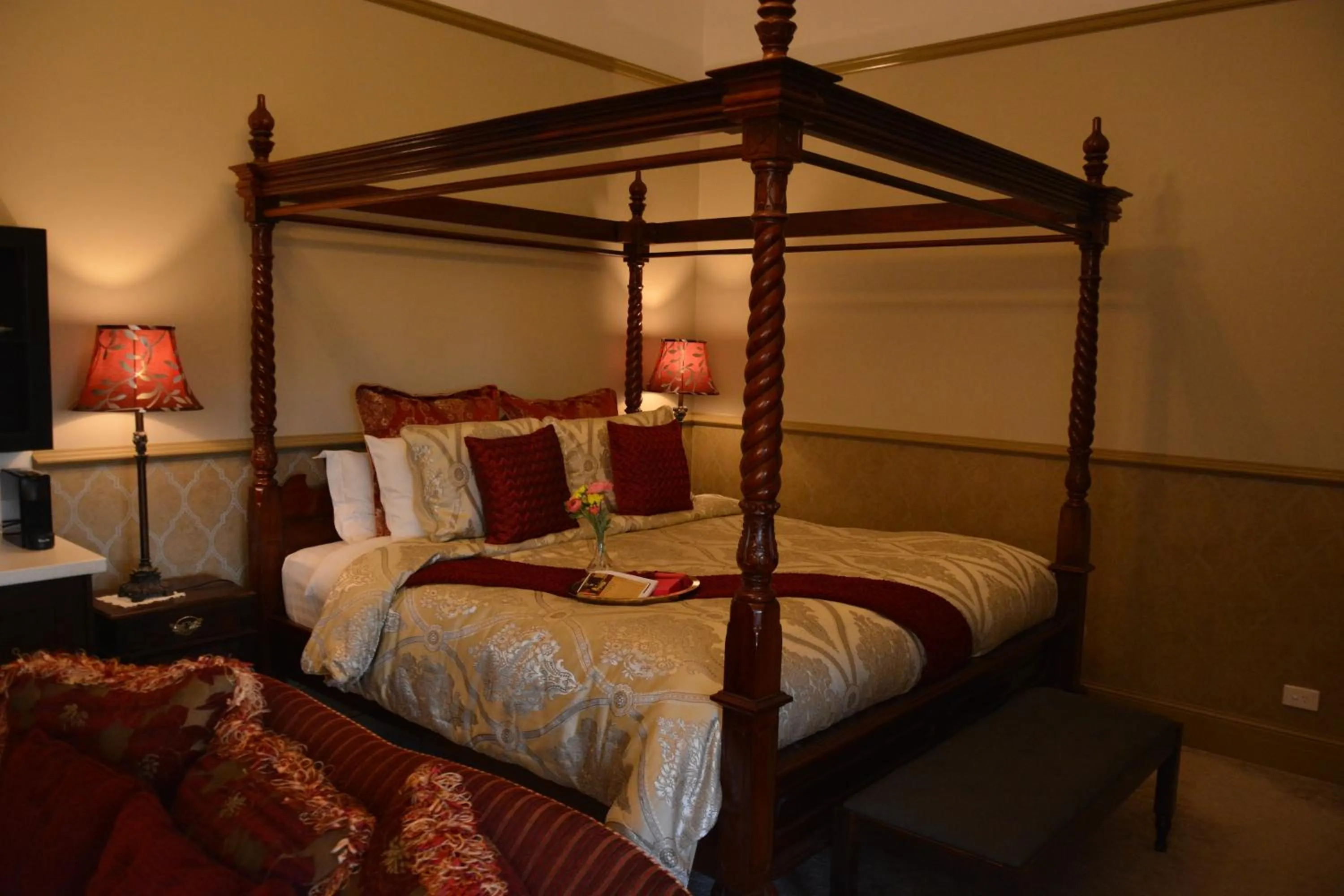 Bed in Bli Bli House Riverside Retreat