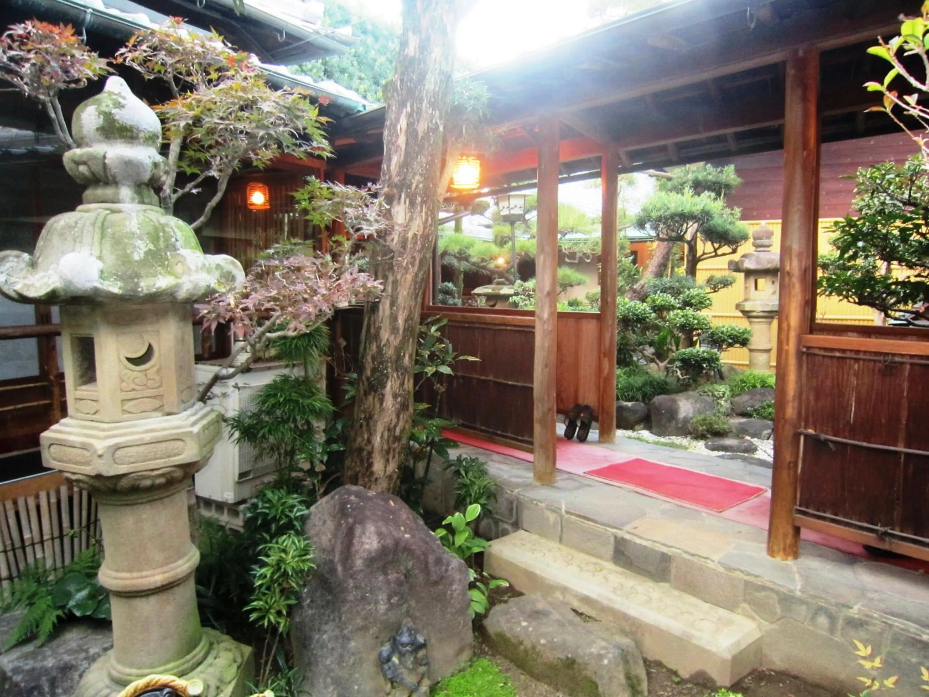 Garden in Ryokan Taishoro