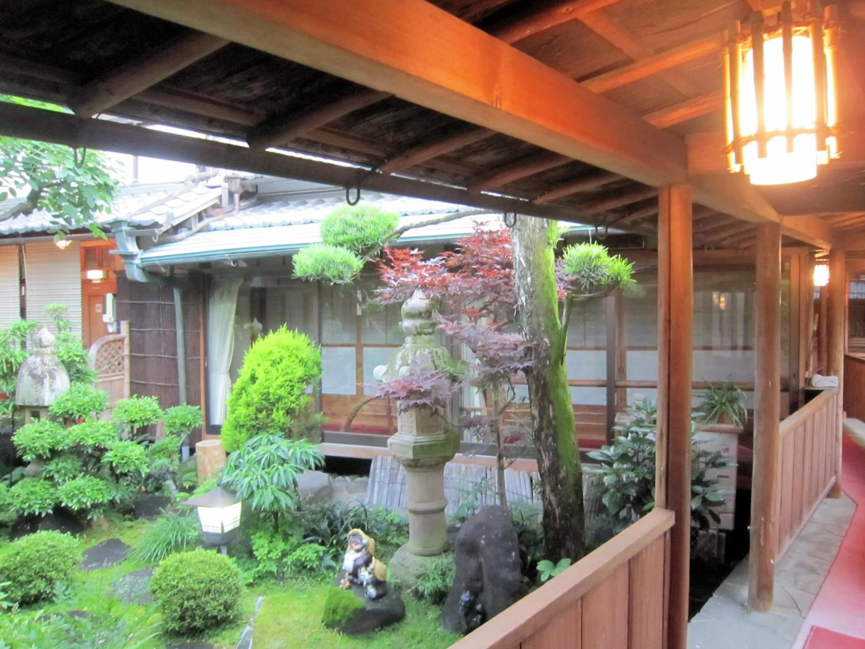 Garden in Ryokan Taishoro