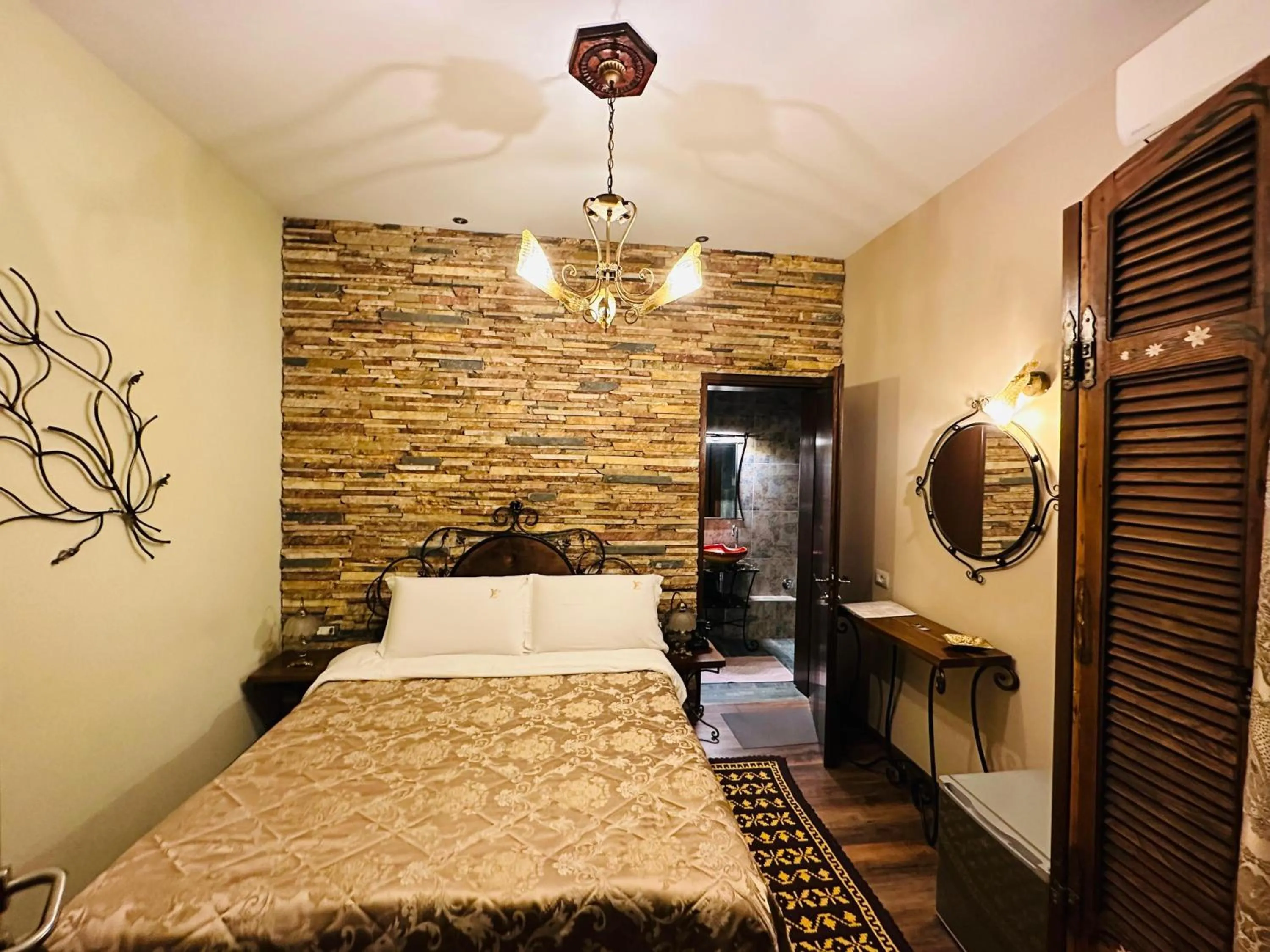 Bed in Vila Eden Boutique Hotel