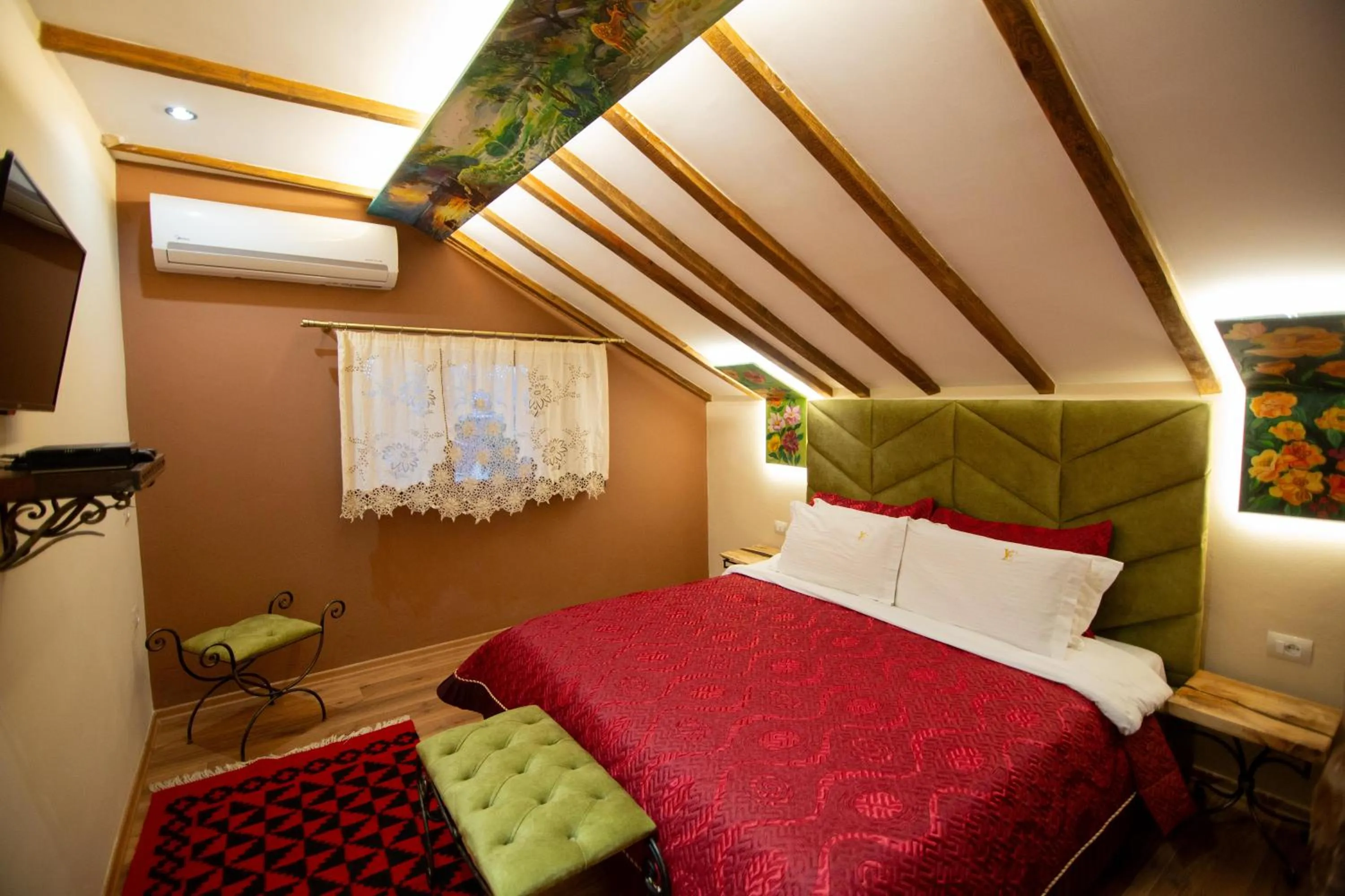 Bed in Vila Eden Boutique Hotel