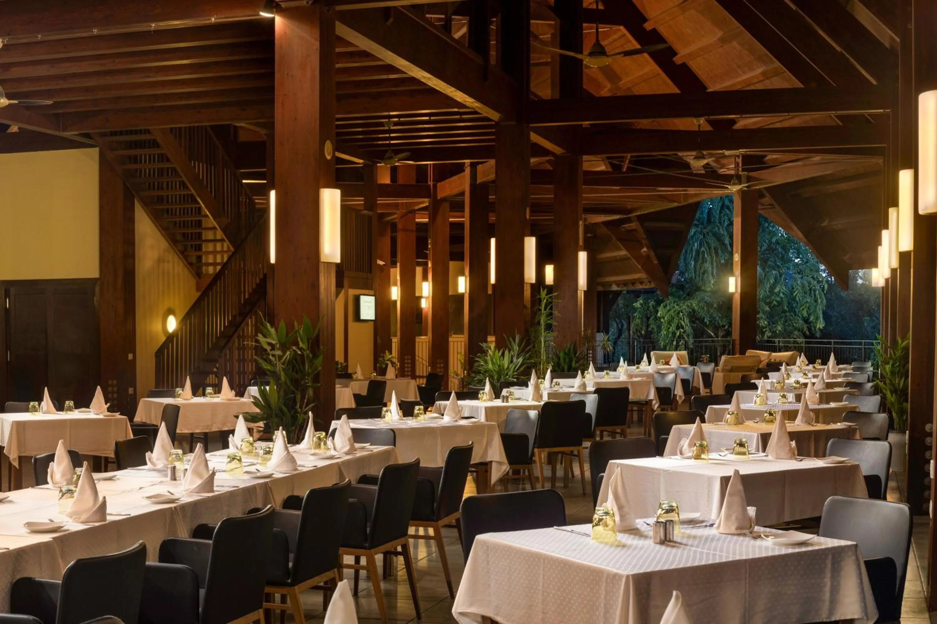 Restaurant/places to eat in Occidental Paradise Dambulla