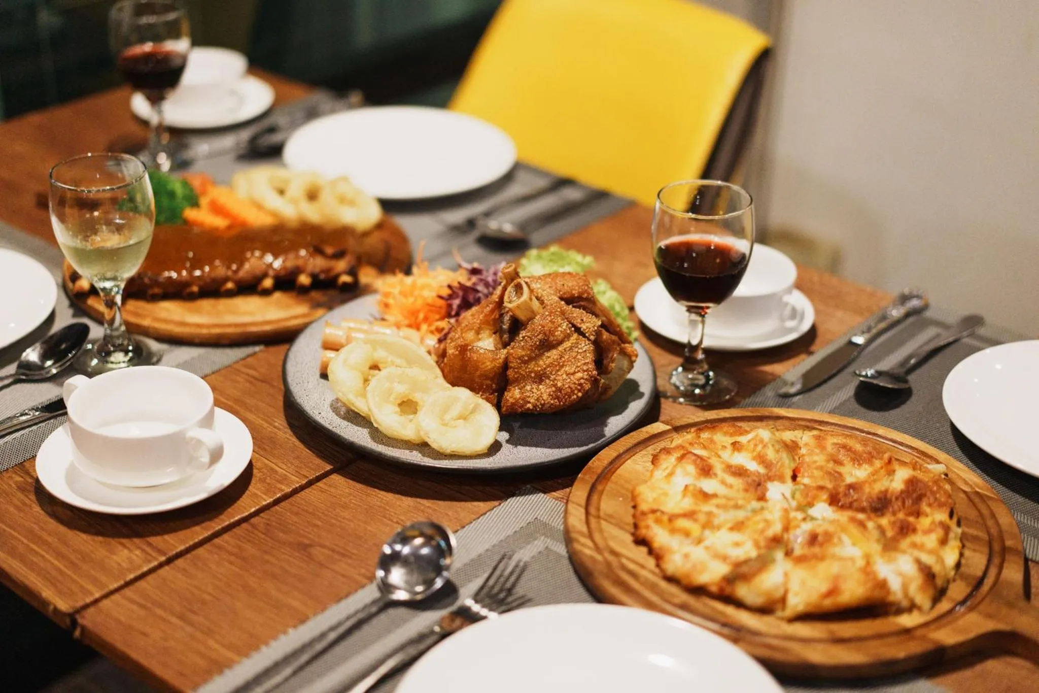 Green Hotel and Resort