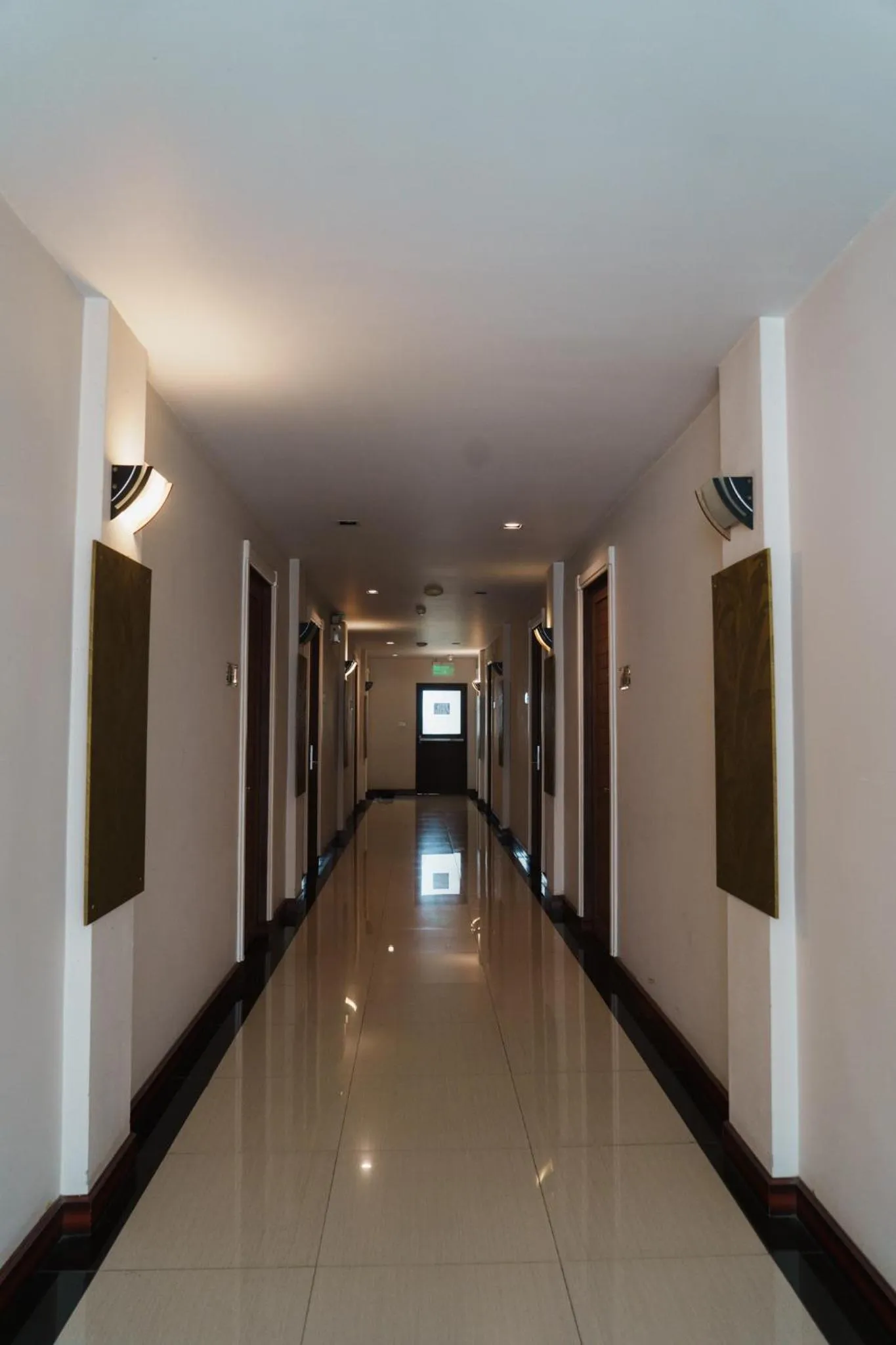 Green Hotel and Resort