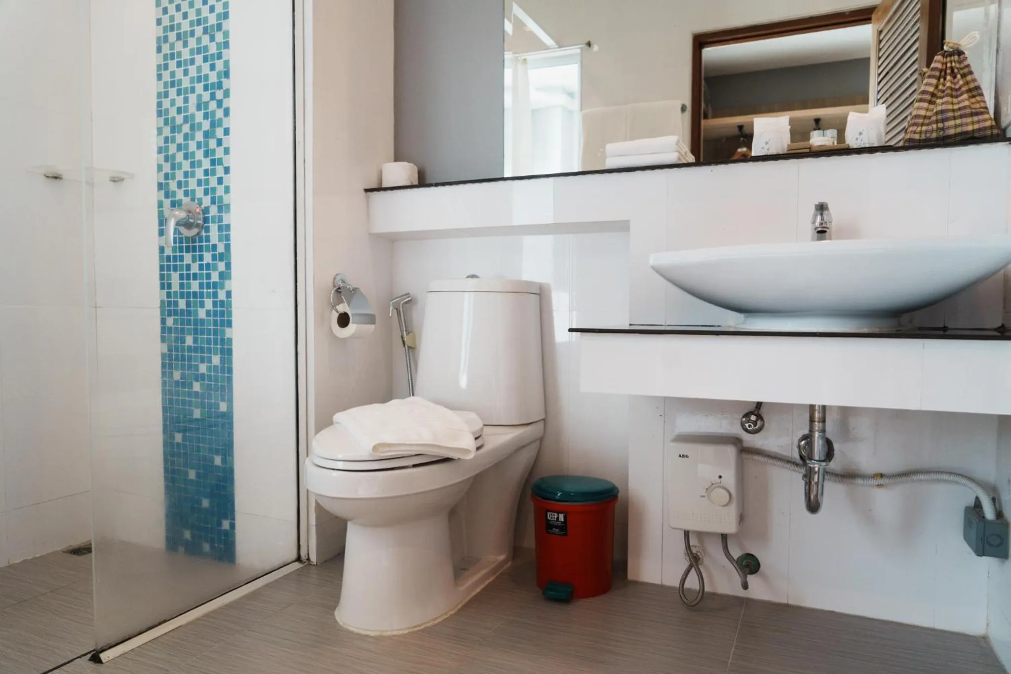 Green Hotel and Resort